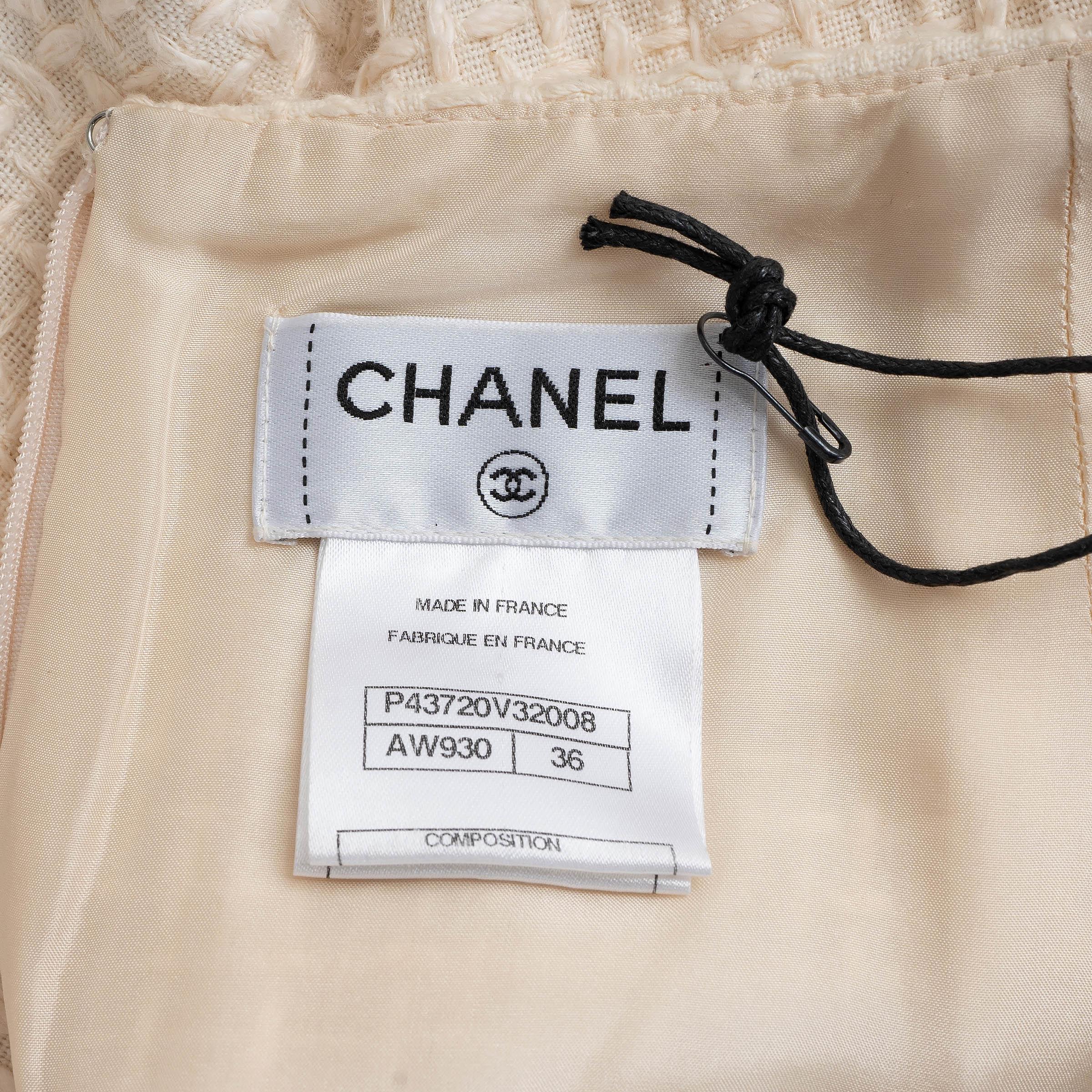 CHANEL cream cotton 12P FLAP POCKET TWEED PENCIL Skirt 36 XS For Sale 2