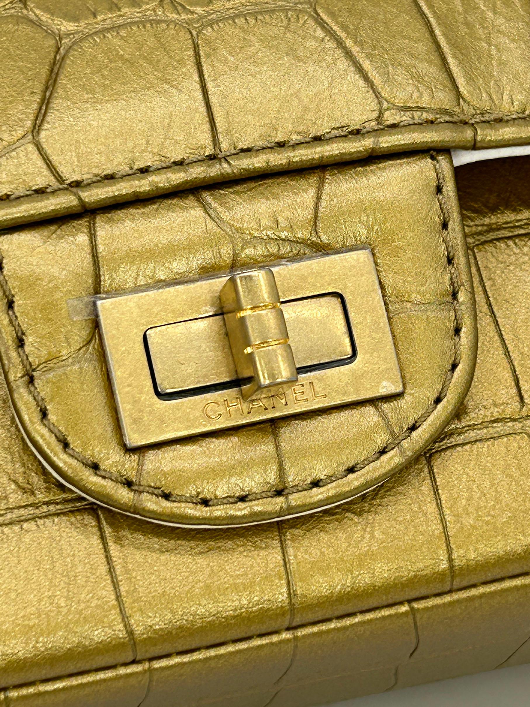 NEW Chanel Cream Leather Gold Alligator Double Flap Classic 2.55 Reissue NWT For Sale 1