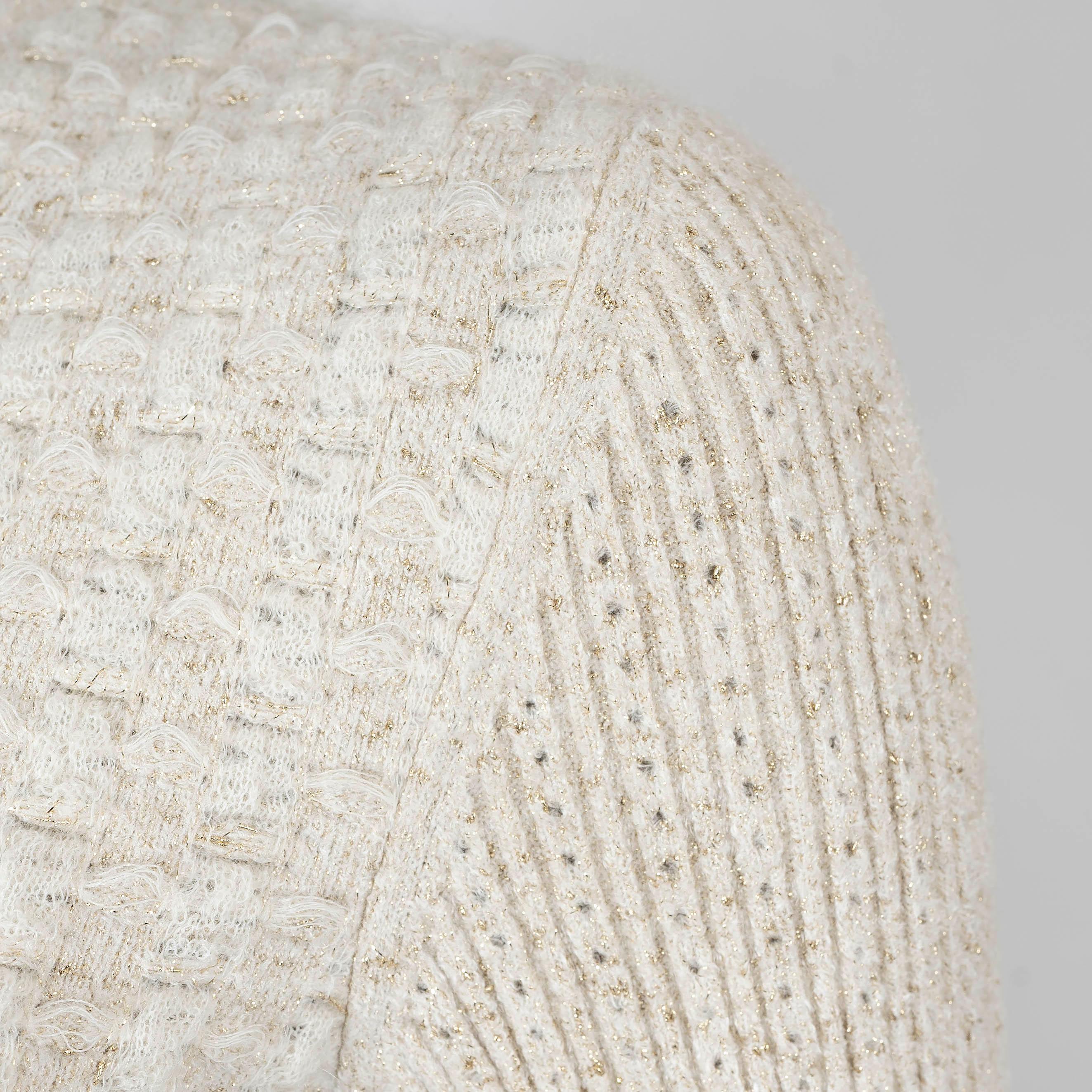 CHANEL cream & gold viscose 2017 17A COSMOPOLITE LUREX KNIT Dress 36 XS For Sale 2