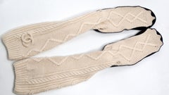 Chanel Cream Knit Cashmere Interlocking CC Logo Sock Slipper & Blanket Set