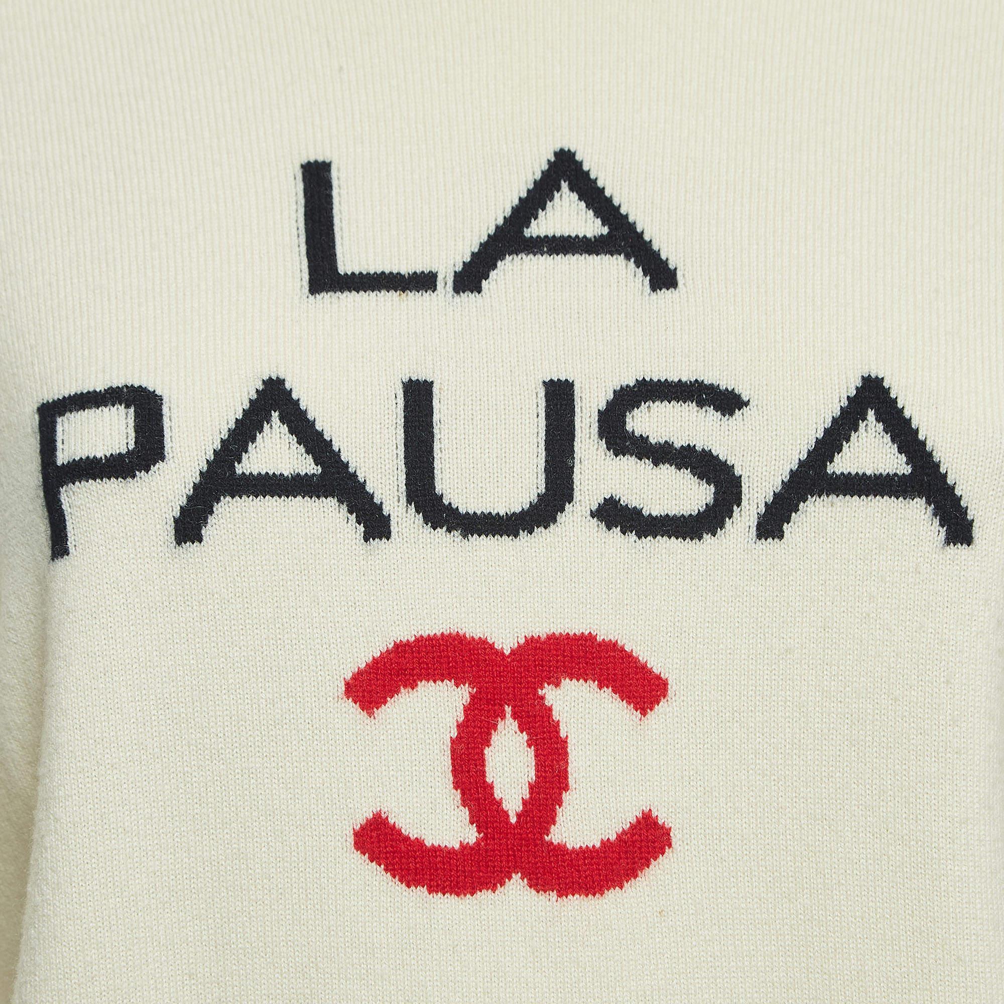 Chanel Cream La Pausa Patterned Cashmere Round Neck Sweater S In Good Condition In Dubai, Al Qouz 2