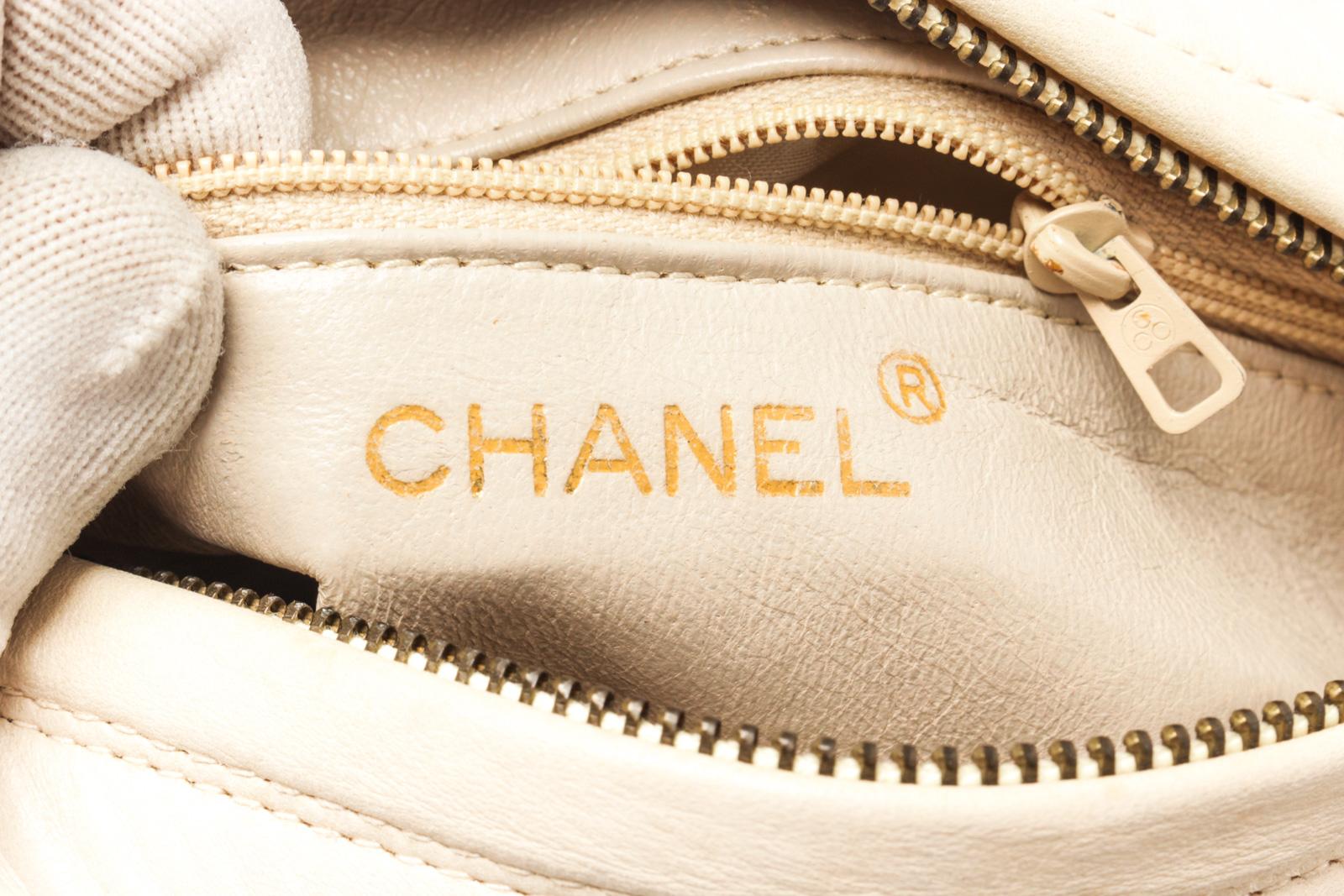 Chanel Cream Lambskin Tassel Camera Shoulder Bag 3