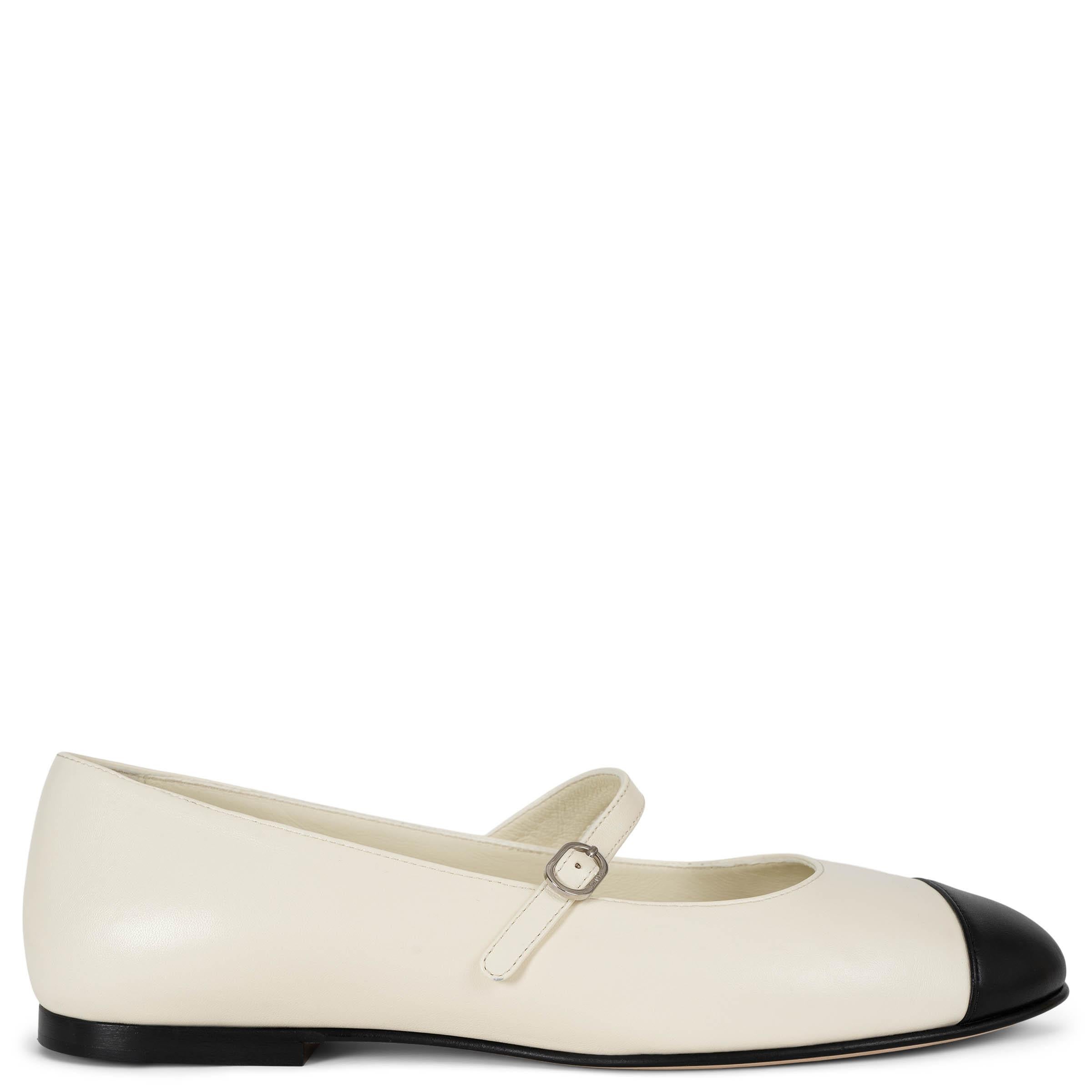 CHANEL cream leather 22P MARY JANE Ballet Flats Shoes 38.5 For Sale