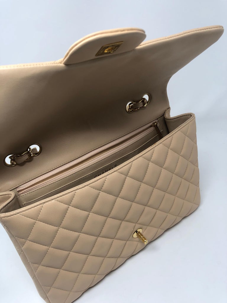 Chanel Cream Leather Jumbo Crossbody Bag at 1stDibs chanel jumbo