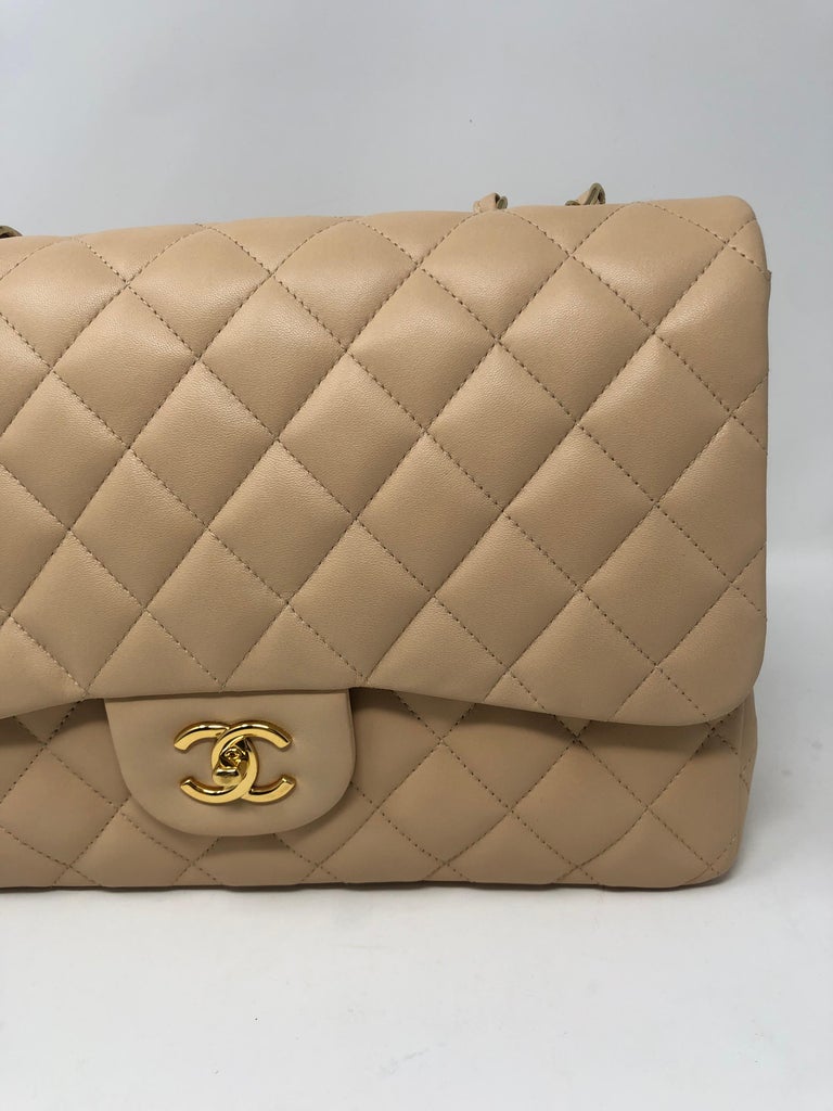 Chanel Cream Leather Jumbo Crossbody Bag at 1stDibs chanel jumbo