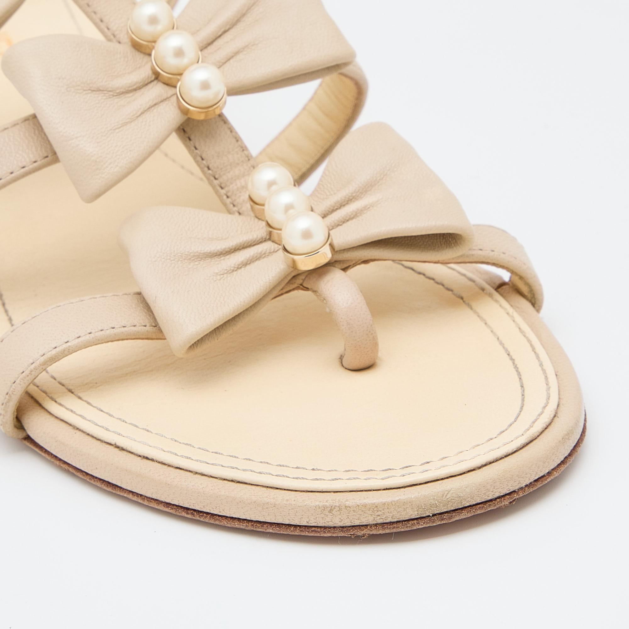 chanel sandals cream