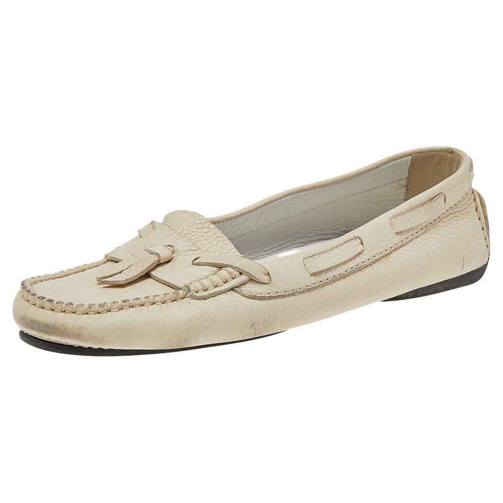 Chanel Cream Leather Slip on Loafers Size 38.5 For Sale