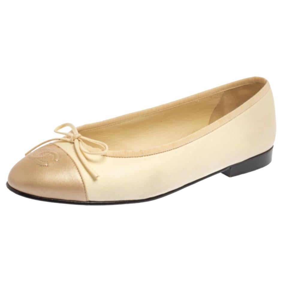 Chanel Cream/Metallic Beige Leather CC Cap Toe Bow Ballet Flats Size 37.5