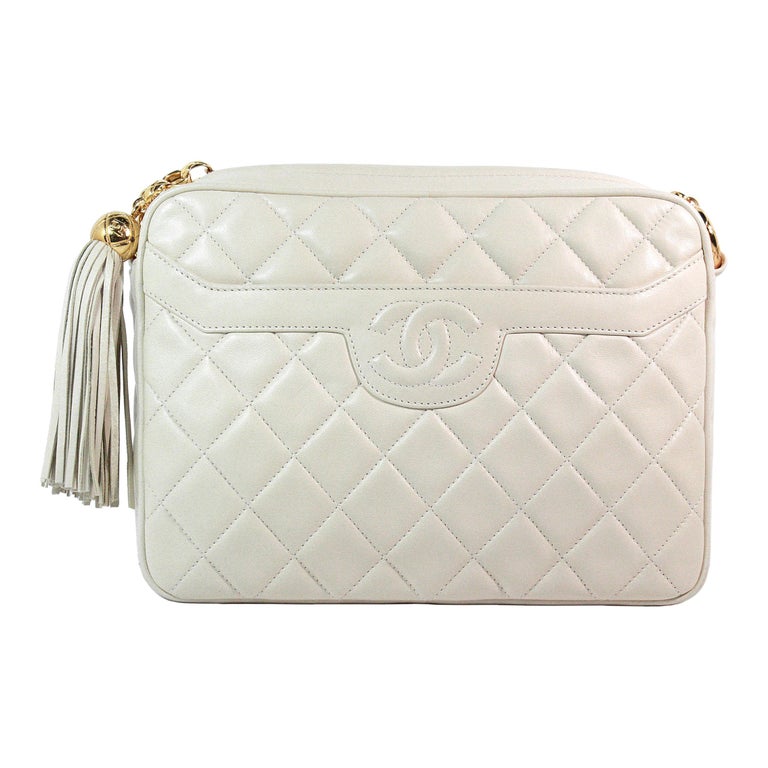 Chanel Cream Quilted Leather Crossbody Bag For Sale at 1stDibs cream