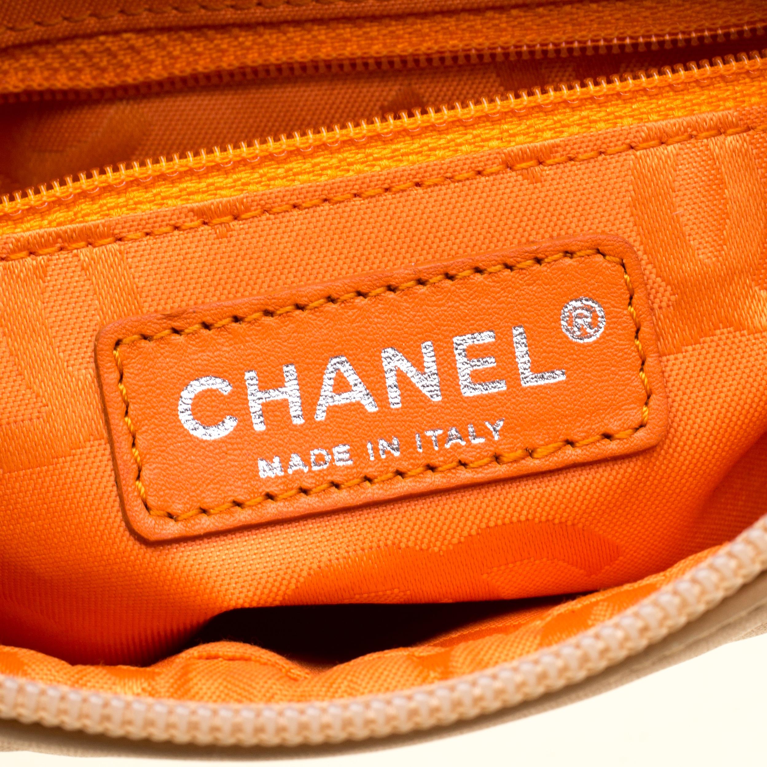 Chanel Cream Quilted Leather Ligne Cambon Pochette 5