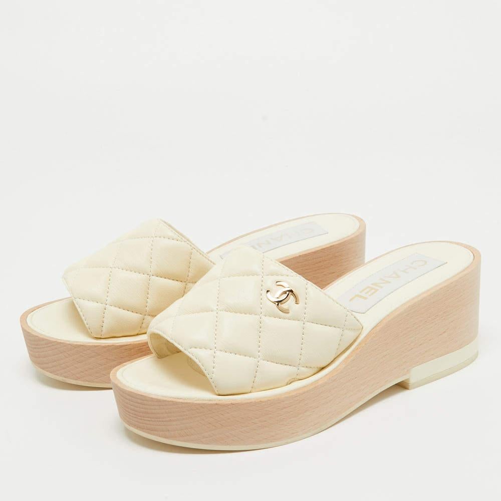 Chanel Cream Quilted Leather Slide Platform Sandals Size 37 2