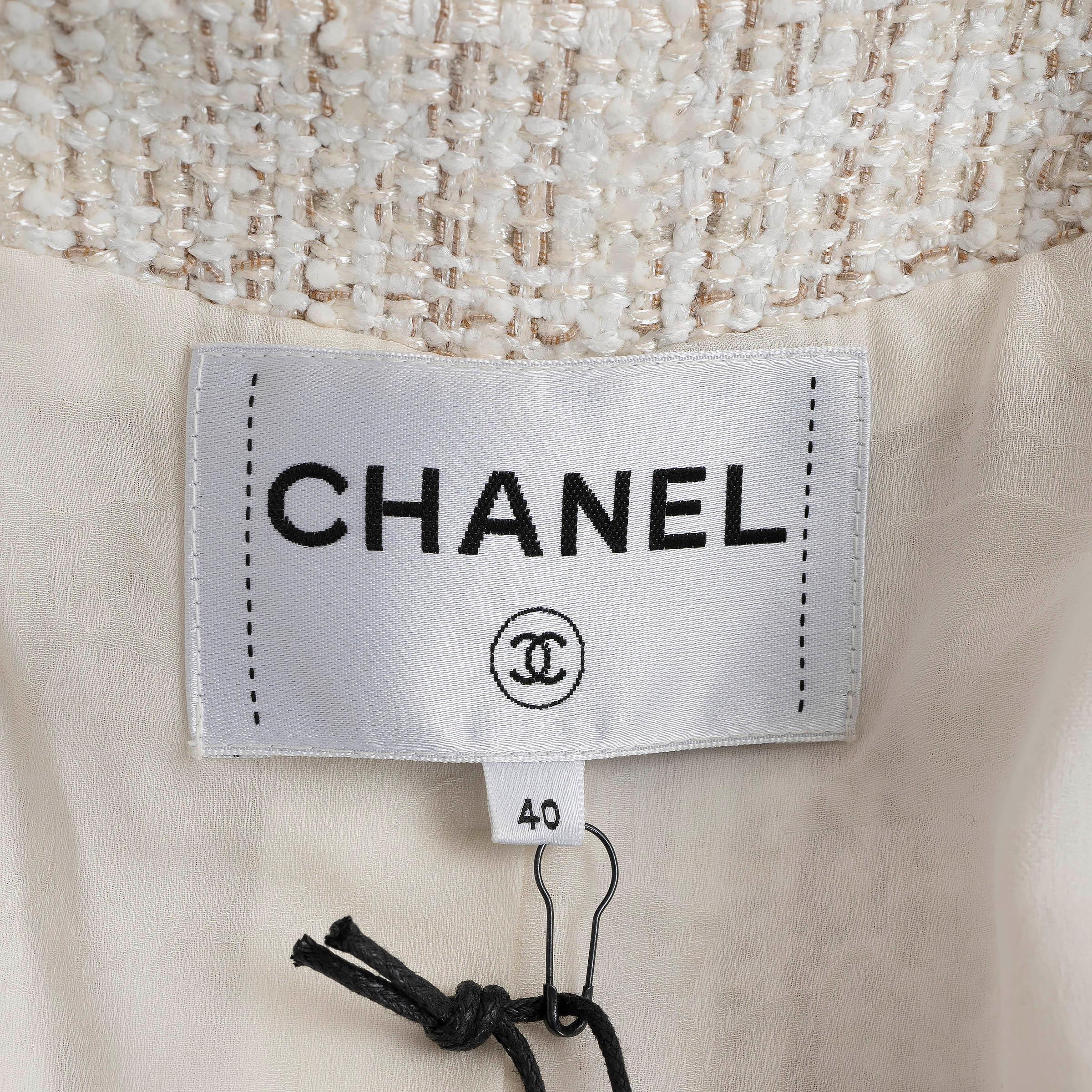 CHANEL cream & red cotton 18A HAMBURG SALOR FLAP TWEED Coat Jacket 40 M For Sale 2