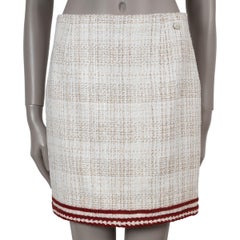 CHANEL cream & red cotton 18A HAMBURG TWEED MINI Skirt 40 M