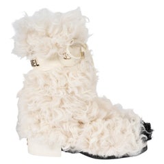 CHANEL Cremefarbene Shearling 21K FUR Stiefel Schuhe 39