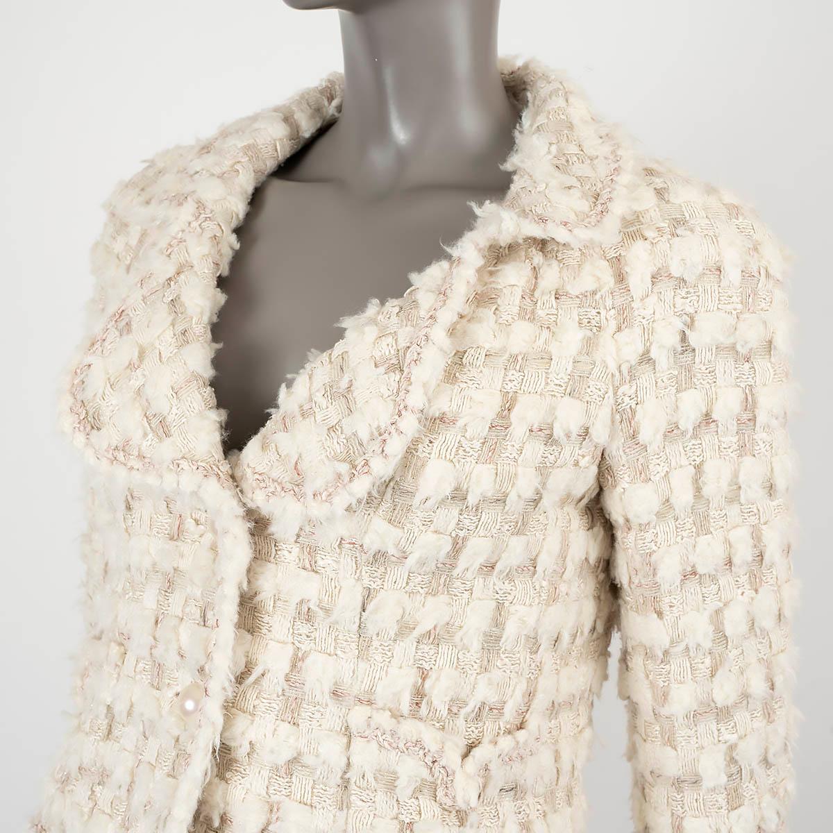 CHANEL cream silk blend 2005 05A CHUNKY TWEED Jacket 38 S For Sale 2