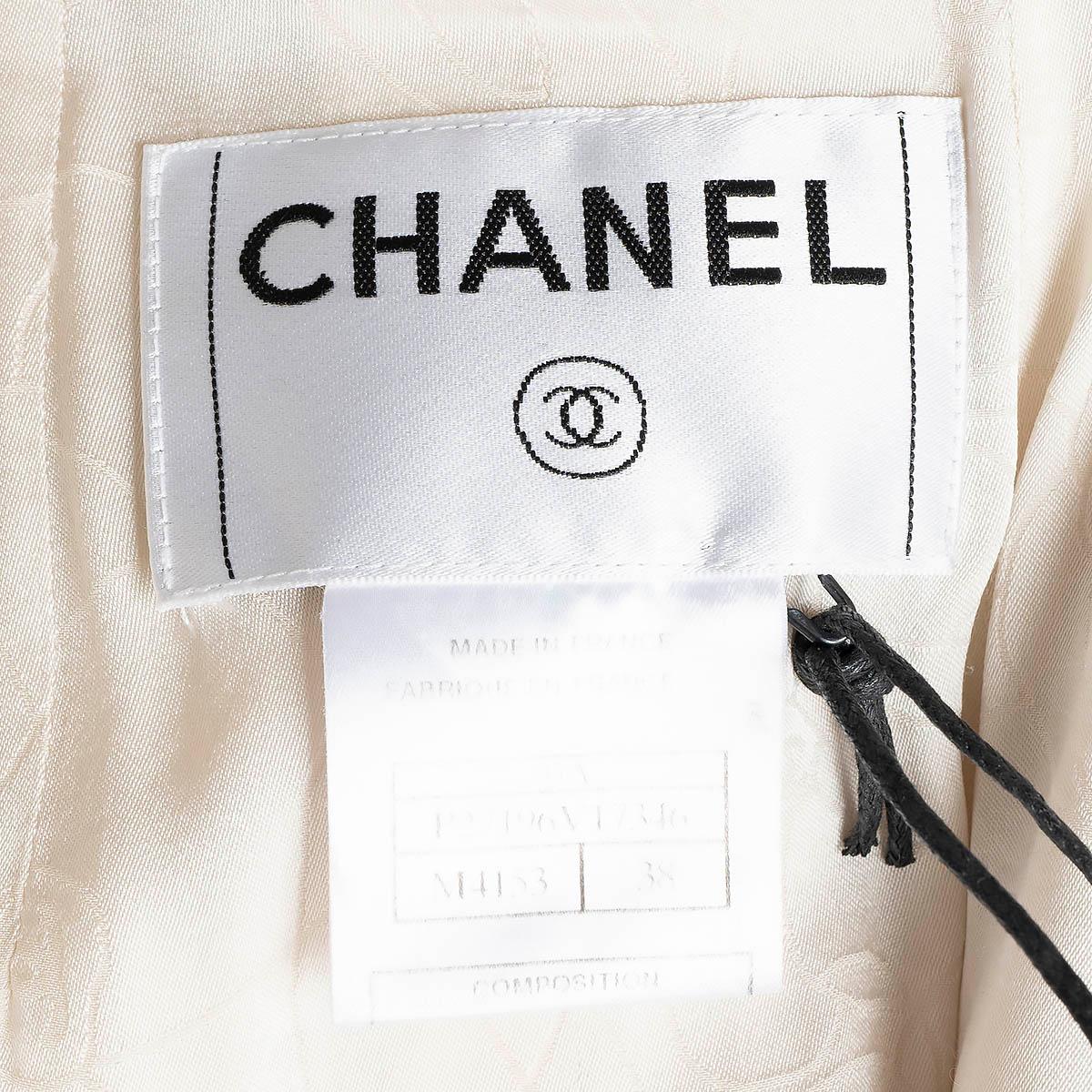 CHANEL cream silk blend 2005 05A CHUNKY TWEED Jacket 38 S For Sale 5