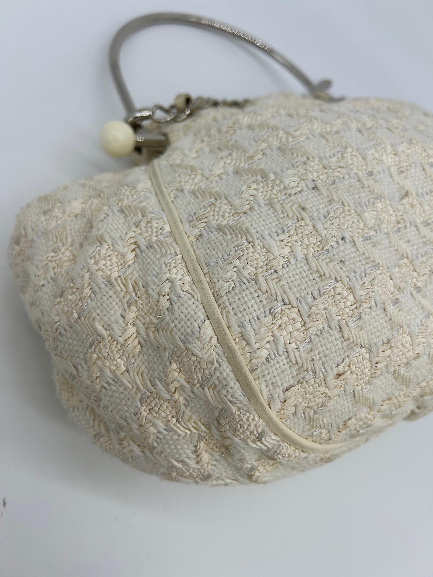 Chanel Cream Tweed Boucle Knitting Bag For Sale 5