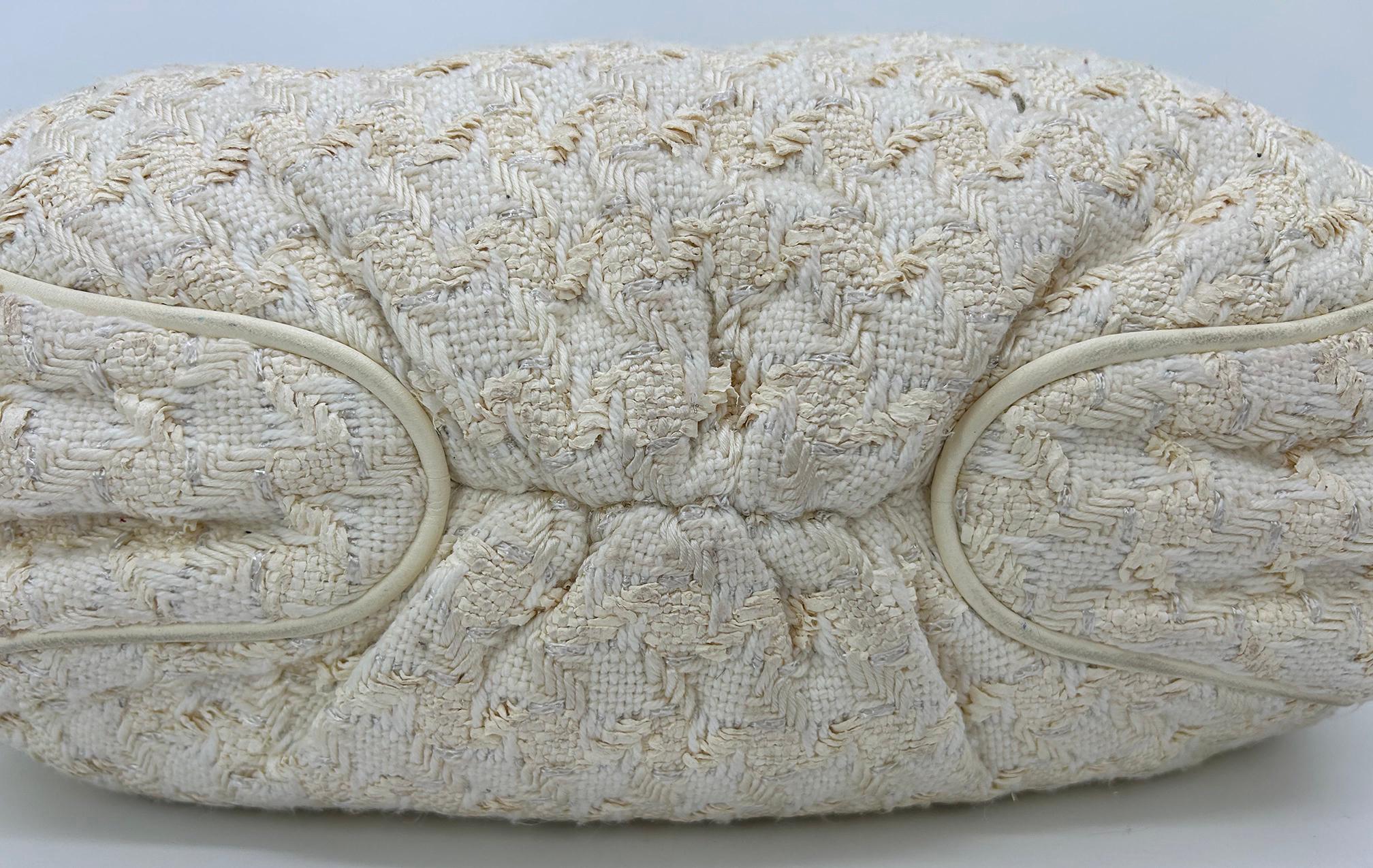 Chanel Cream Tweed Boucle Knitting Bag For Sale 4