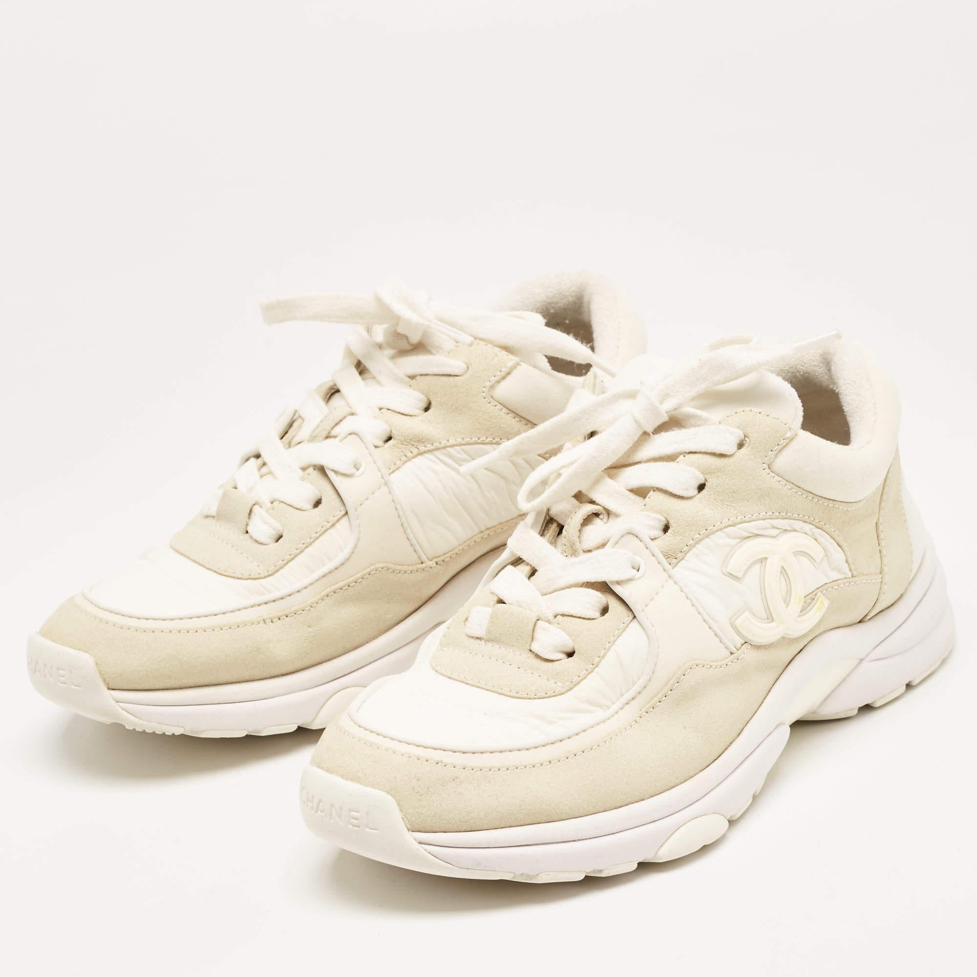 Women's Chanel Cream/White Fabric and Suede CC Low Top Sneakers Size 36
