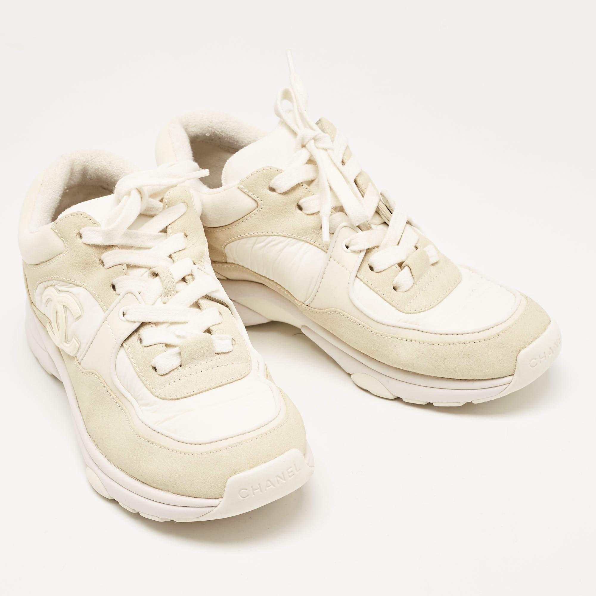 Chanel Cream/White Fabric and Suede CC Low Top Sneakers Size 36 1