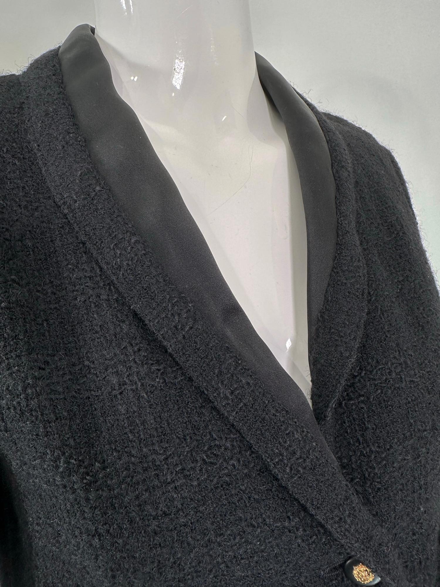 Chanel Creations-Paris Schwarzer Tweed-Wollanzug datiert 11/1/1971 im Angebot 13