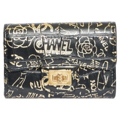 Funda de tarjeta de crédito Chanel Graffiti