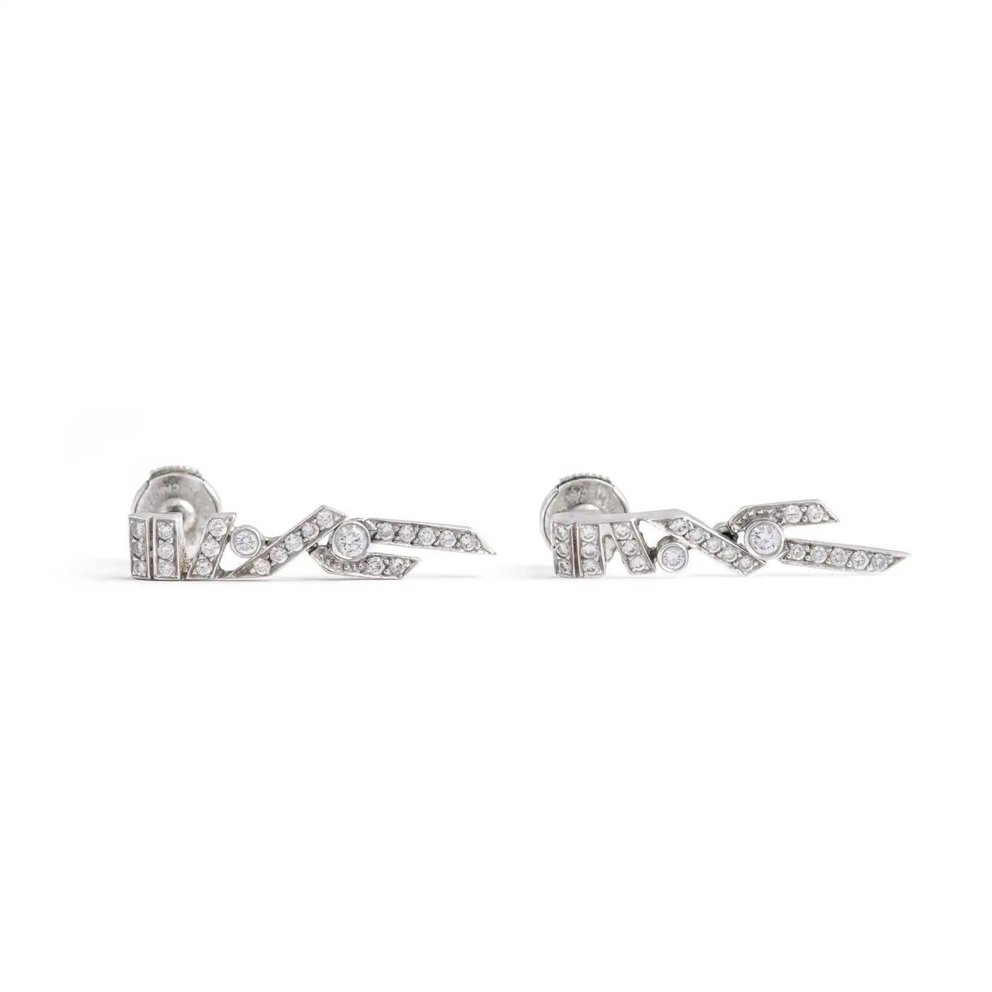 Chanel Cristaux Glaces Diamond 18K White Gold Necklace Earrings For Sale 6