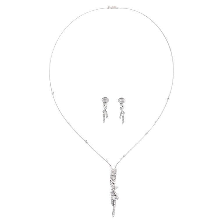 Chanel Cristaux Glaces Diamond 18K White Gold Necklace Earrings