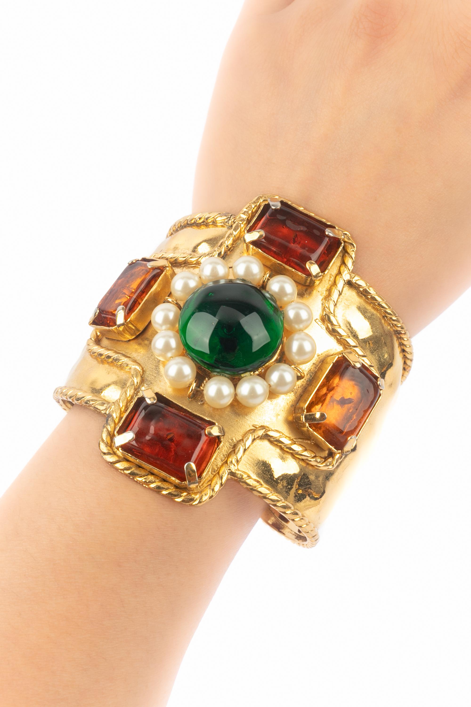 Bracelet croisé Chanel 1990 en vente 6