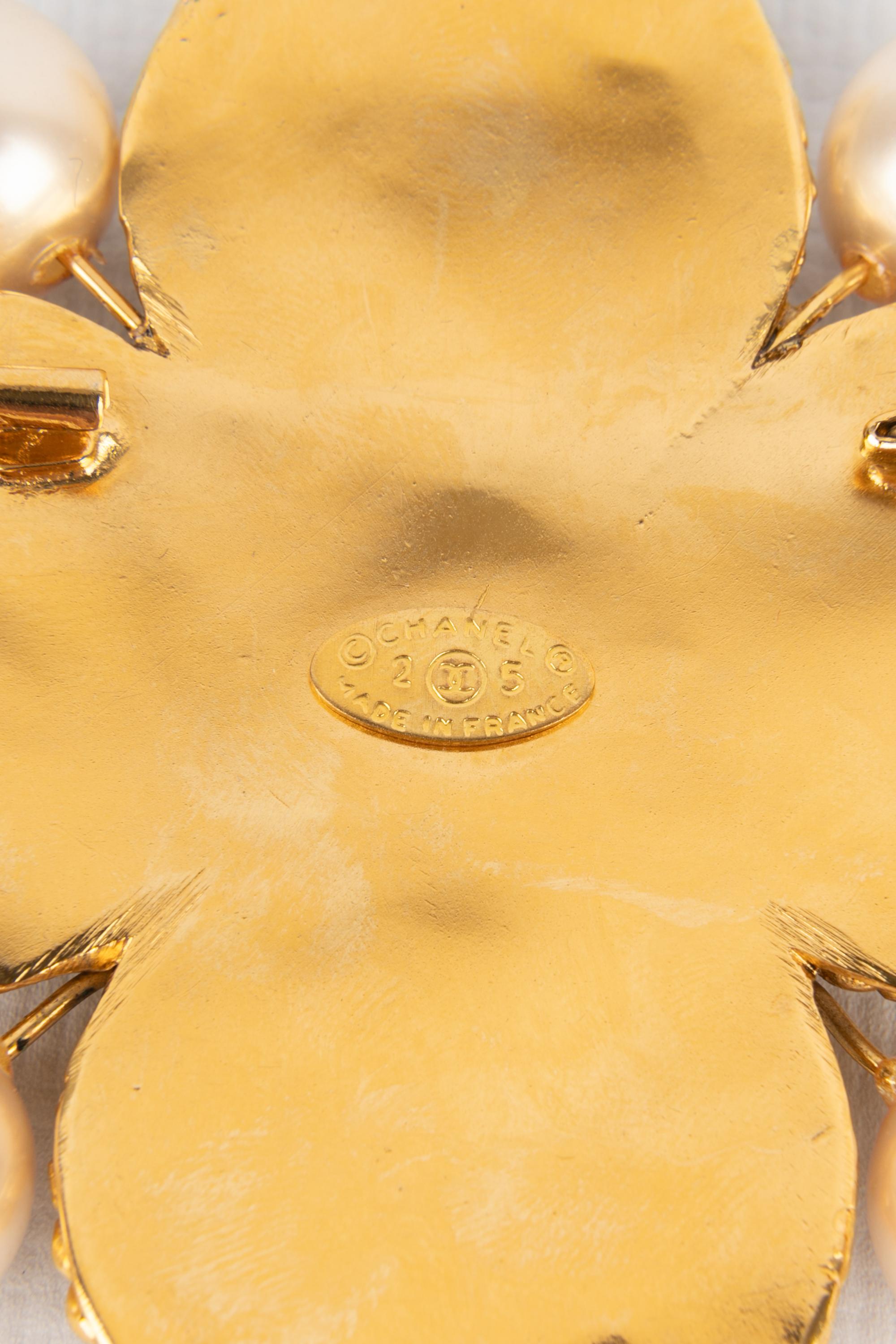 Chanel cross brooch 1990s For Sale 3