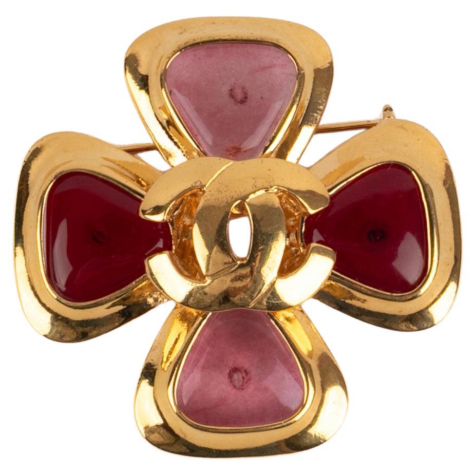 Turn of the Century Chanel Gilt Faux Jet Christmas Brooch