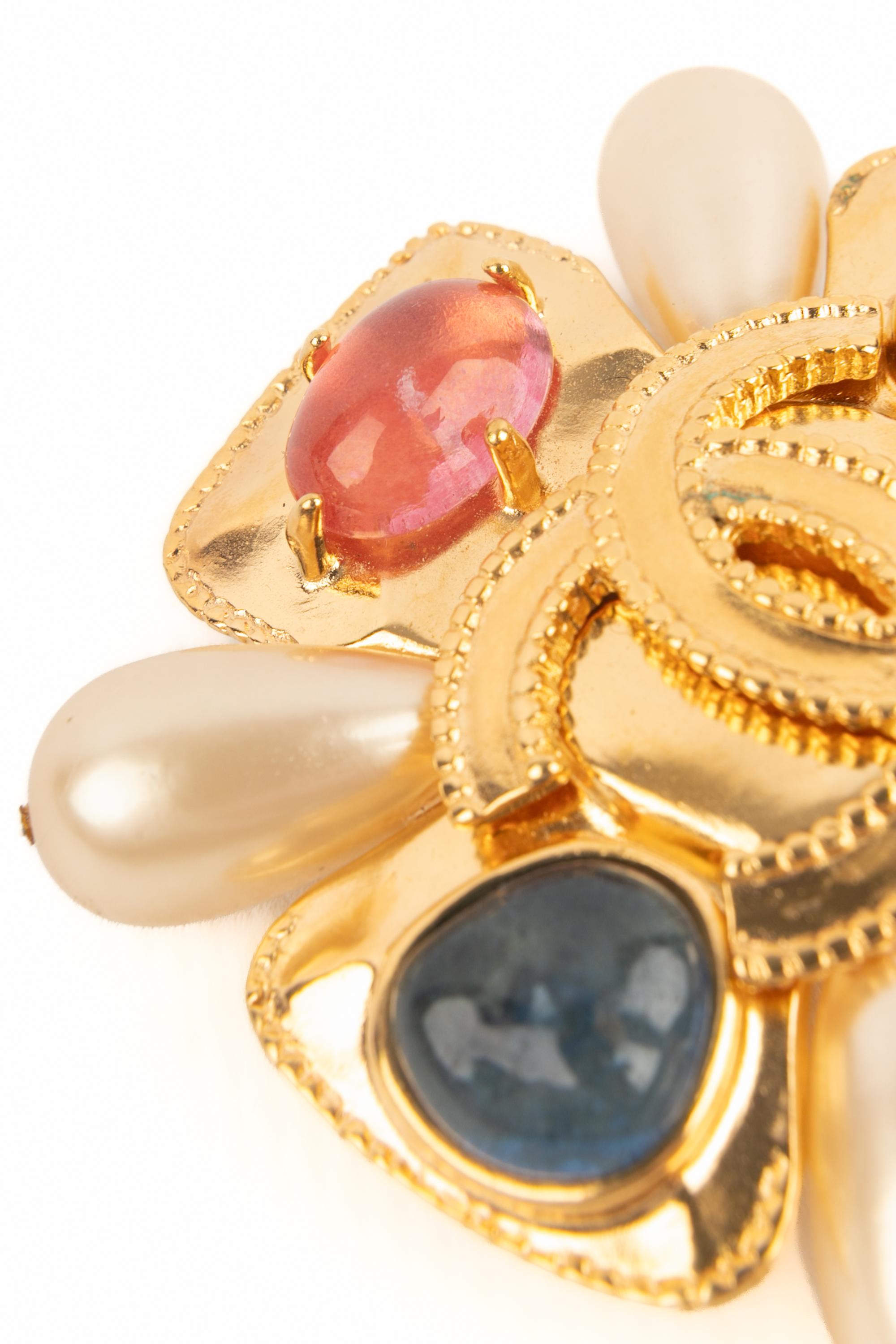 Chanel cross brooch For Sale 4