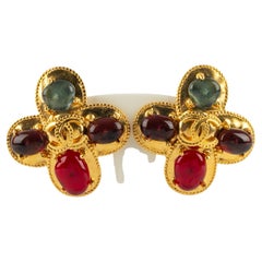 Orecchini a croce Chanel