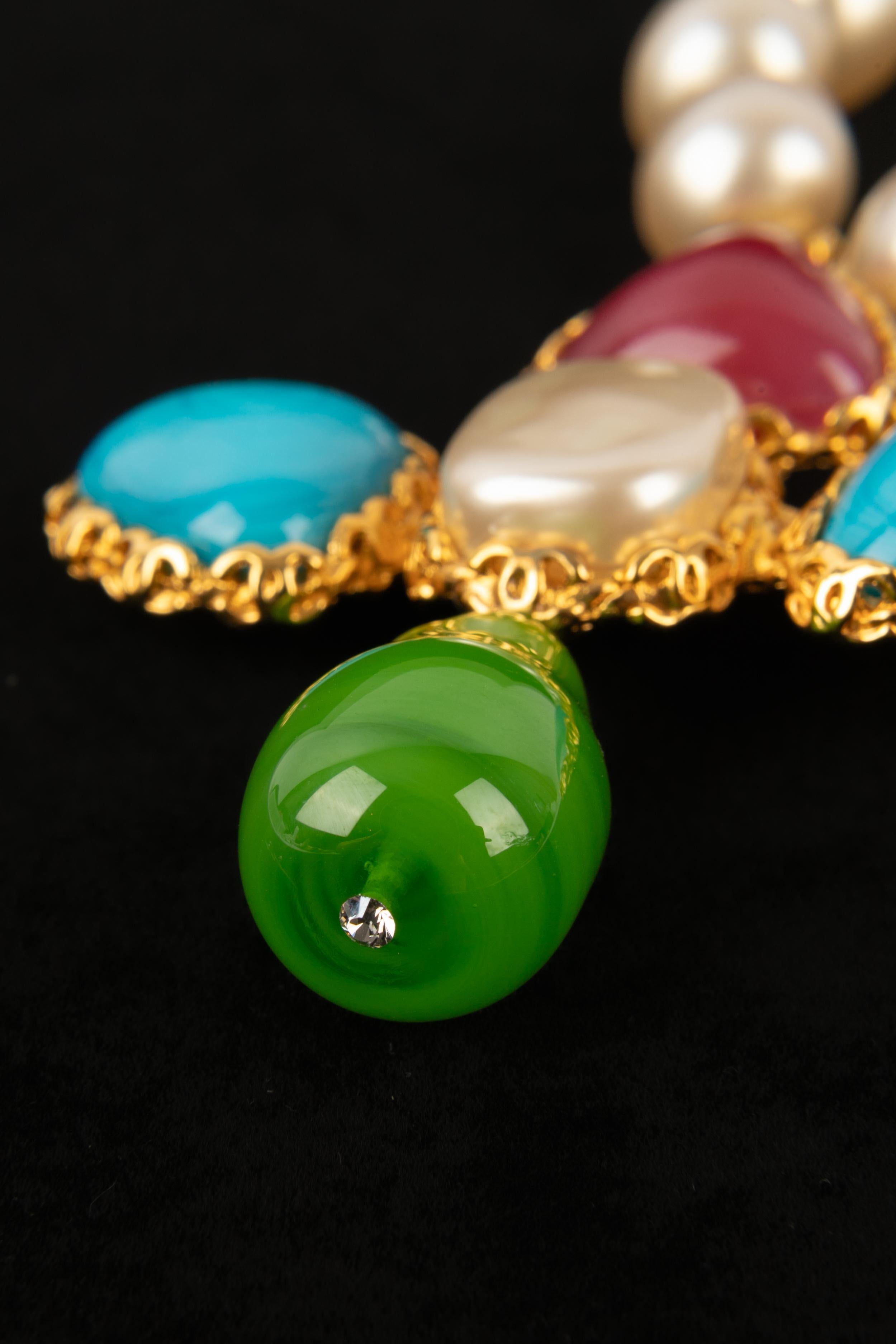 Chanel cross necklace For Sale 3
