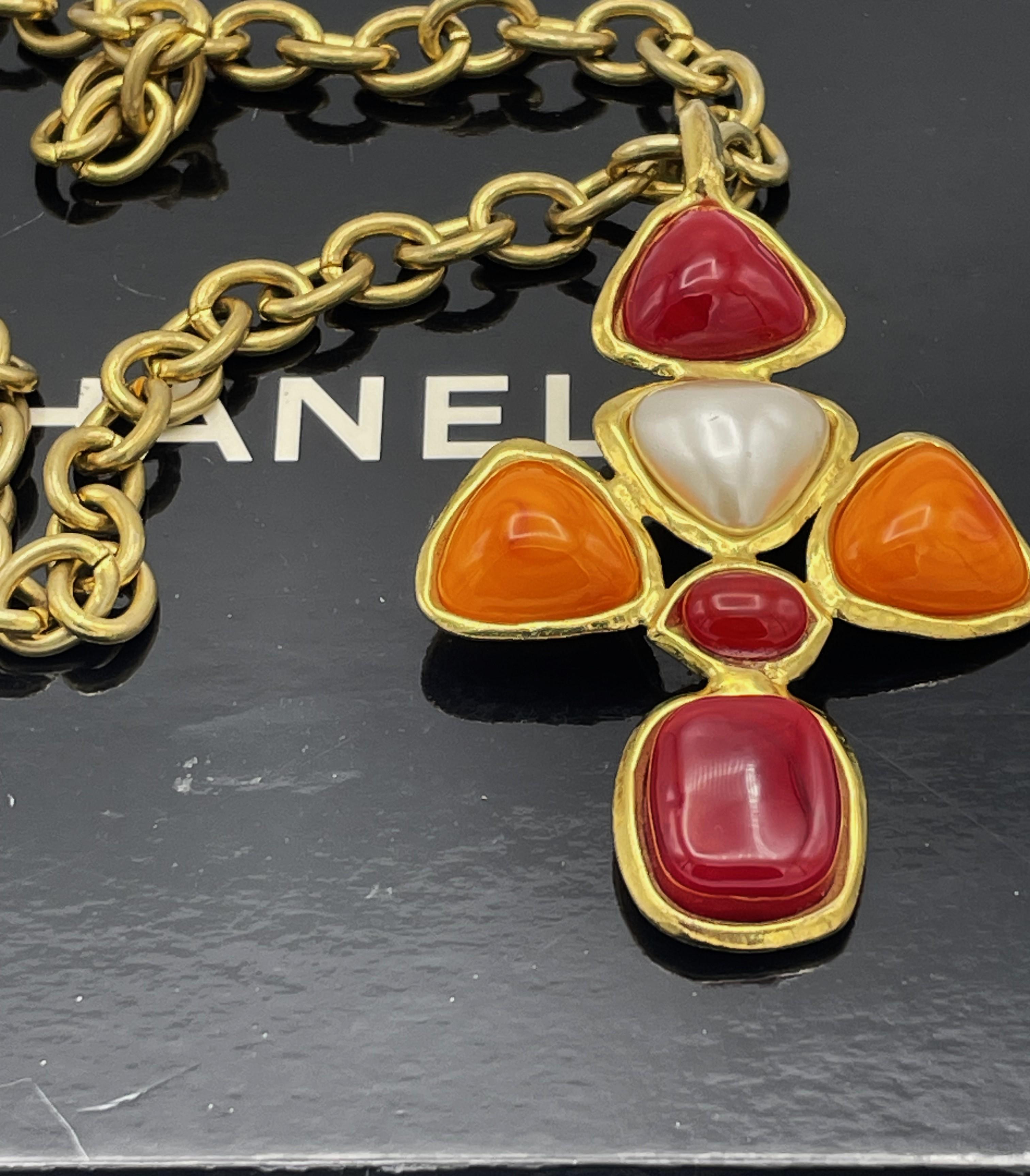 CHANEL CROSS NECKLACE wine red + orange Gripoix glass, faux pearl, signed 93 P For Sale 2