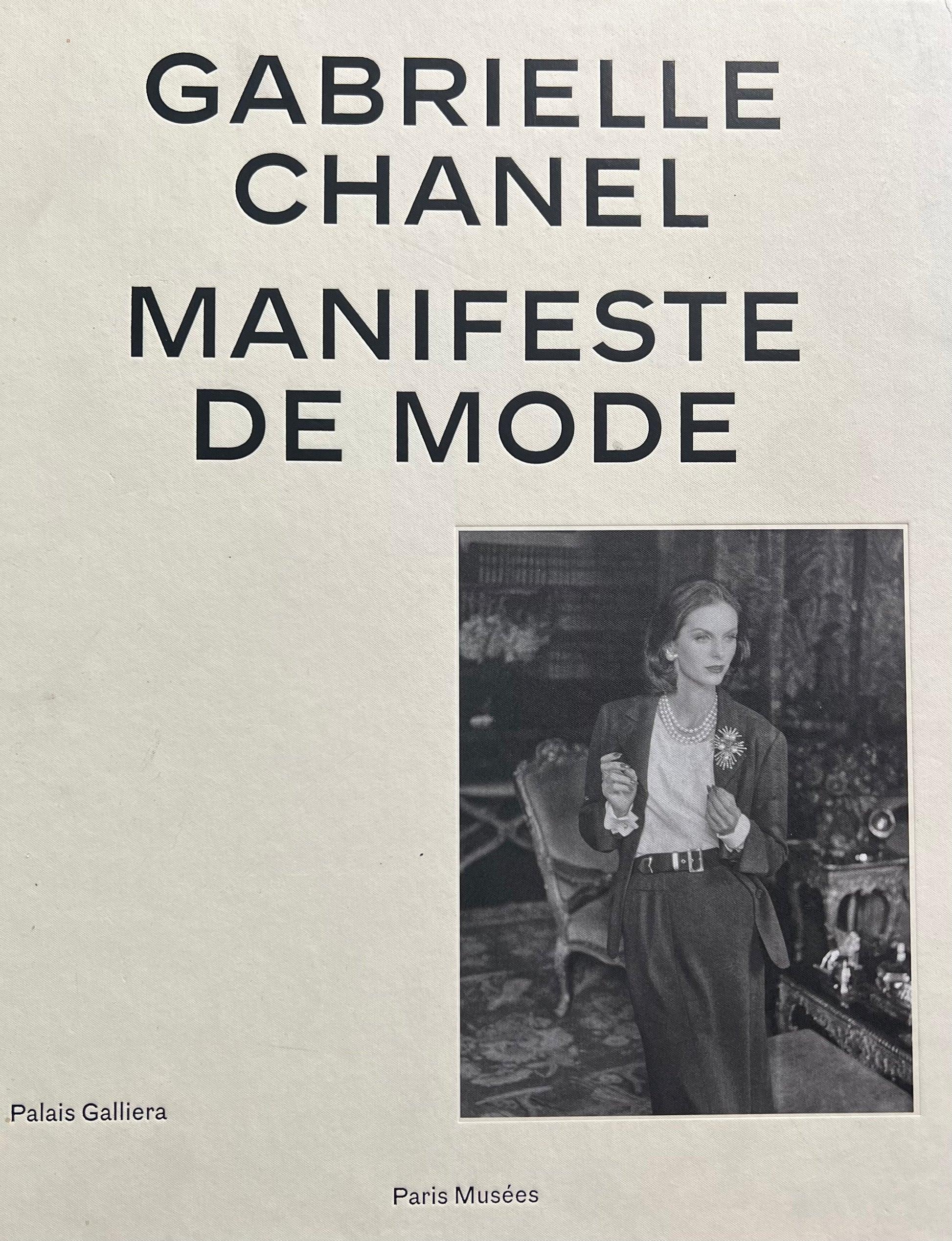 Chanel Cross Pendant Designed by Robert Goossens, 1960s 7