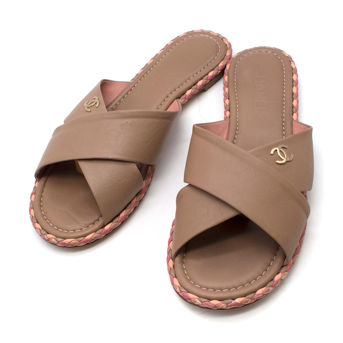 Chanel cross-strap leather slides US 10 