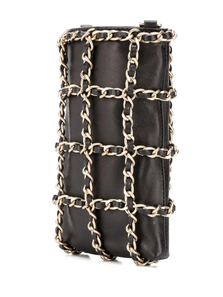 Chanel Crossbody Chain Bag at 1stDibs