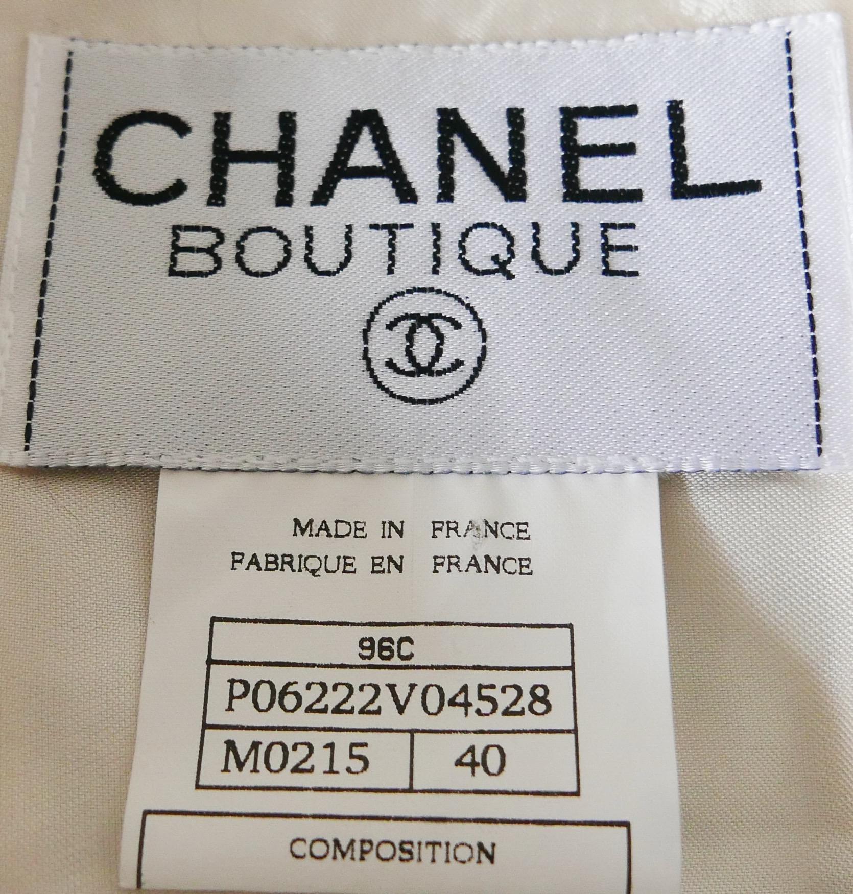 Chanel Cruise 1996 96C Fantasy Tweed Jacket For Sale 2