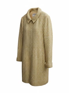 Chanel Cruise 2001 Vanille Kleid und Mantel Anzug
