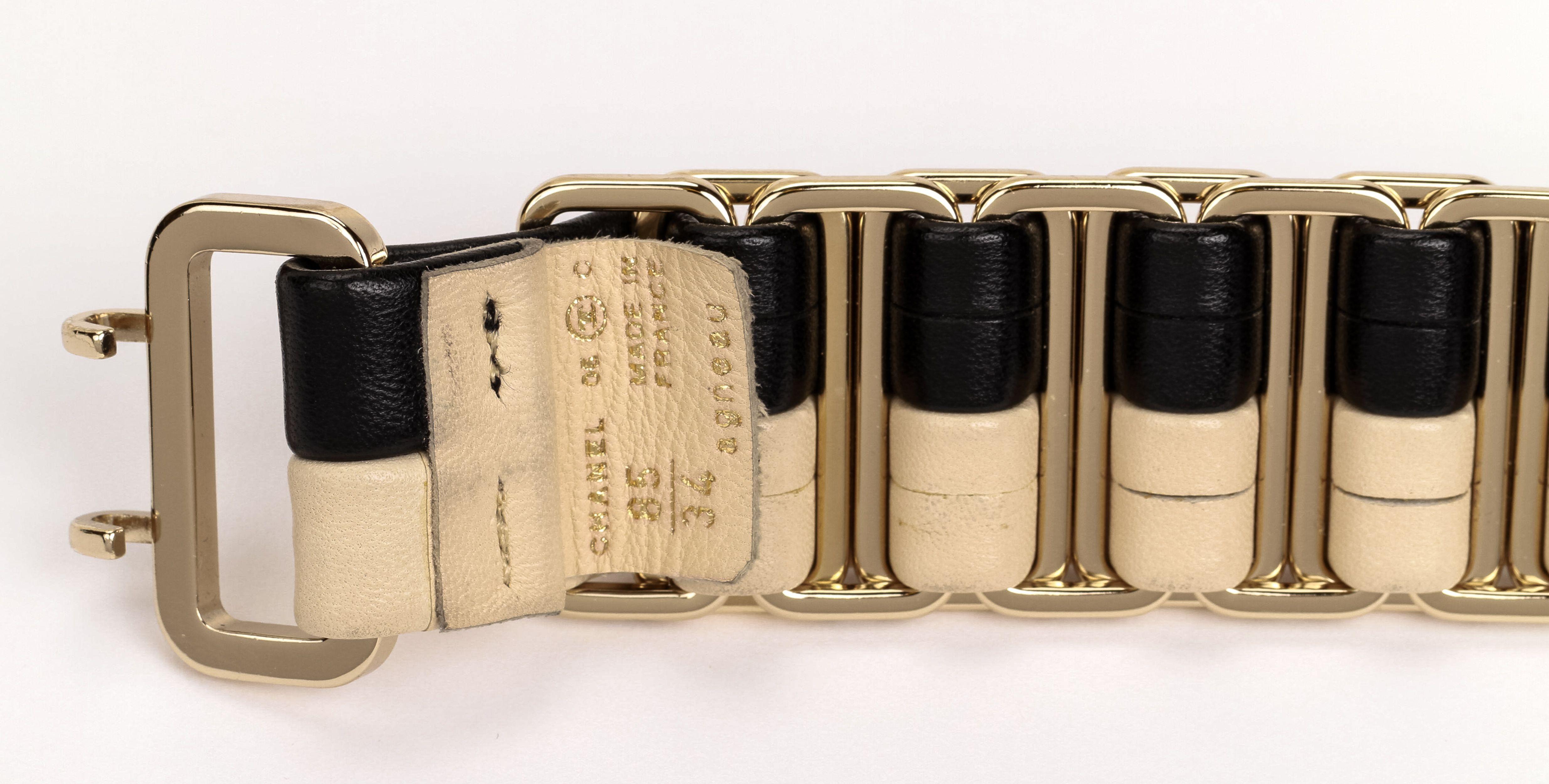 Chanel Cruise 2005 black and beige belt For Sale 1