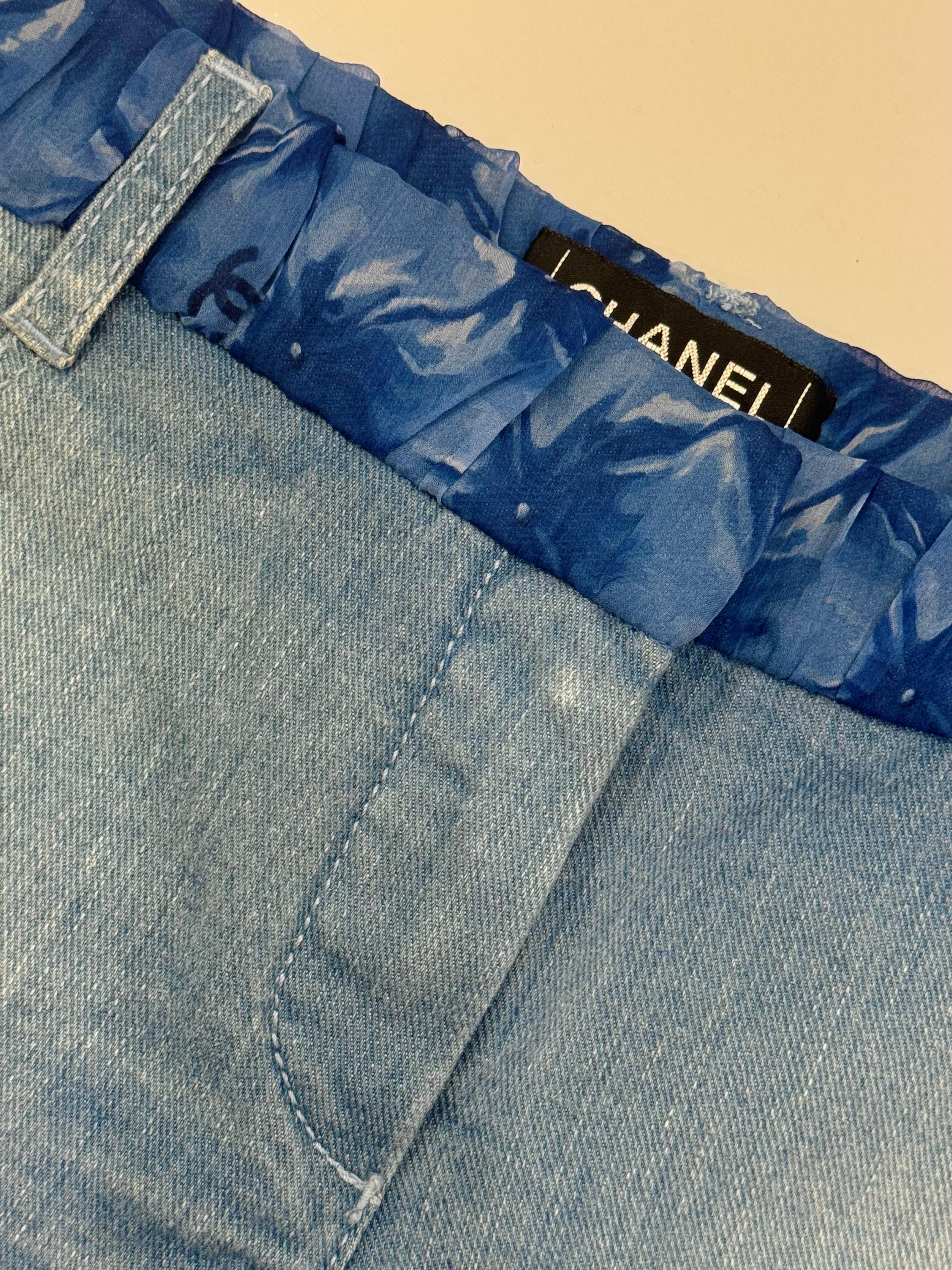 da uomo o donna Chanel Cruise 2008 Parigi Los Angeles pantaloncini da passerella in denim in vendita