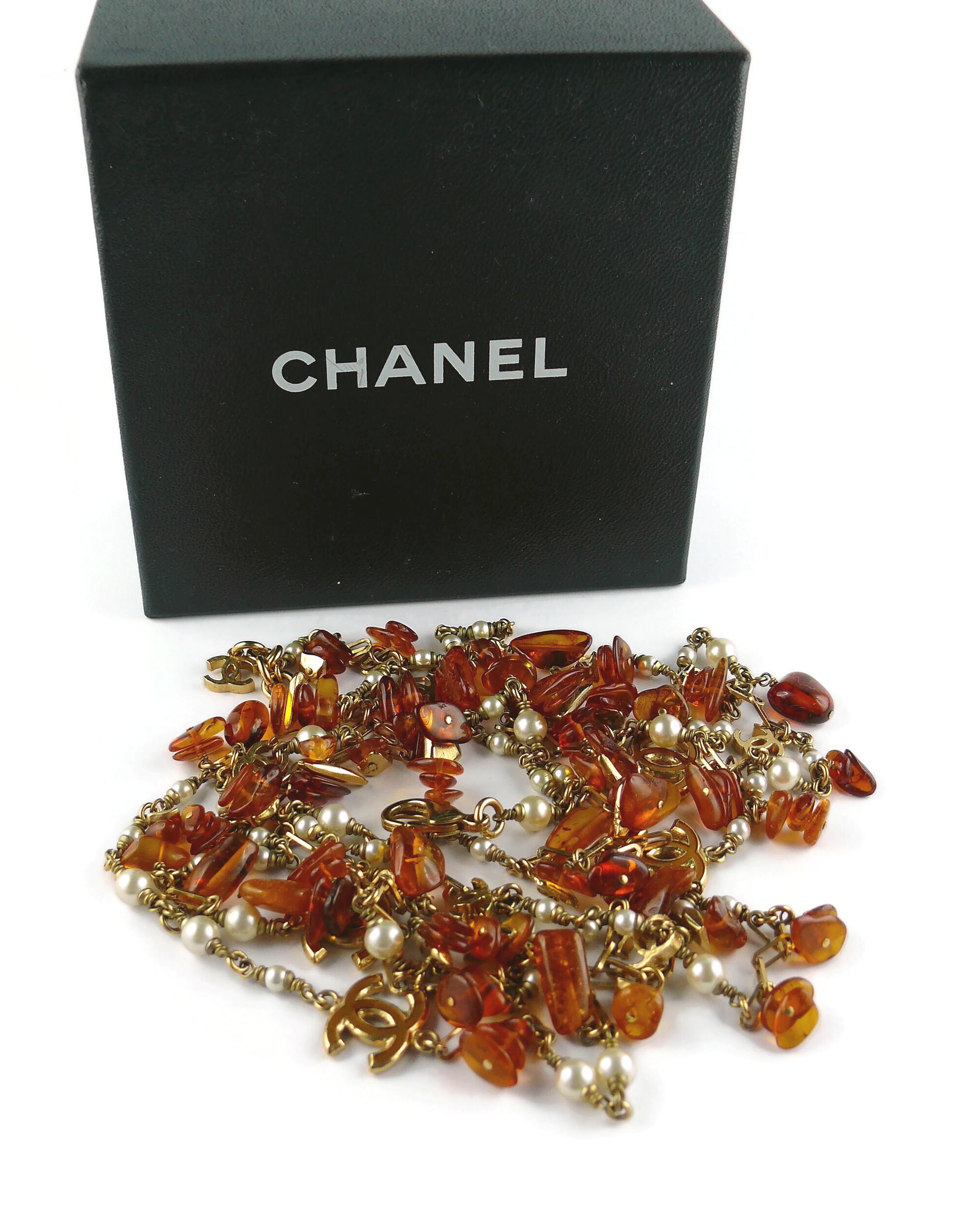Chanel Cruise 2011 CC Logos, Resin Beads and Faux Pearl Sautoir Necklace In Good Condition For Sale In Nice, FR