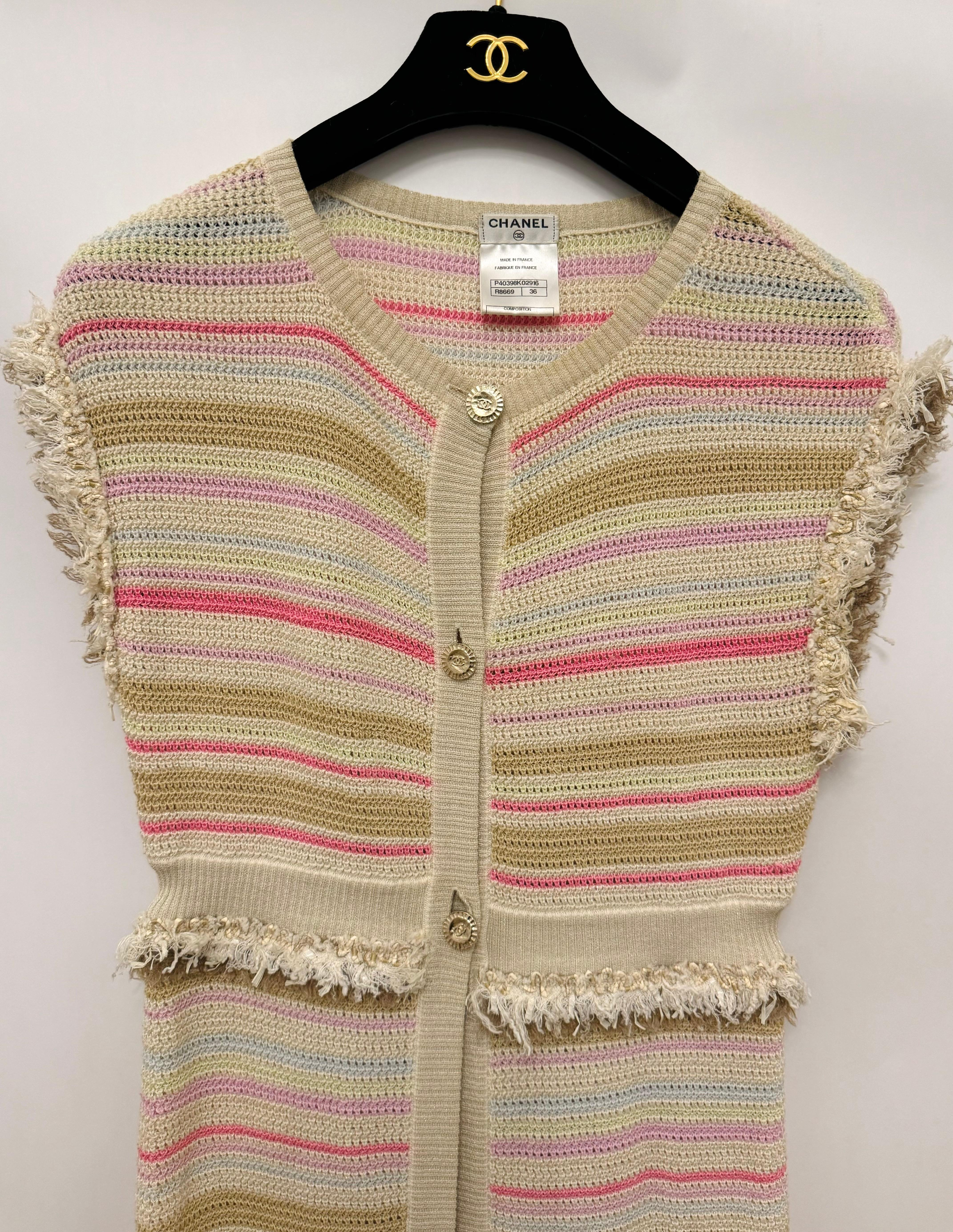 Chanel Cruise 2011 Parigi Saint Tropez colori pastello passerella cardigan lungo in vendita 4