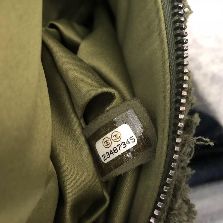 Chanel Green/Olive Quilted Canvas Classic Flap 2017 Paris-Cuba Charms  Shoulder Bag Olive green Cloth ref.830751 - Joli Closet