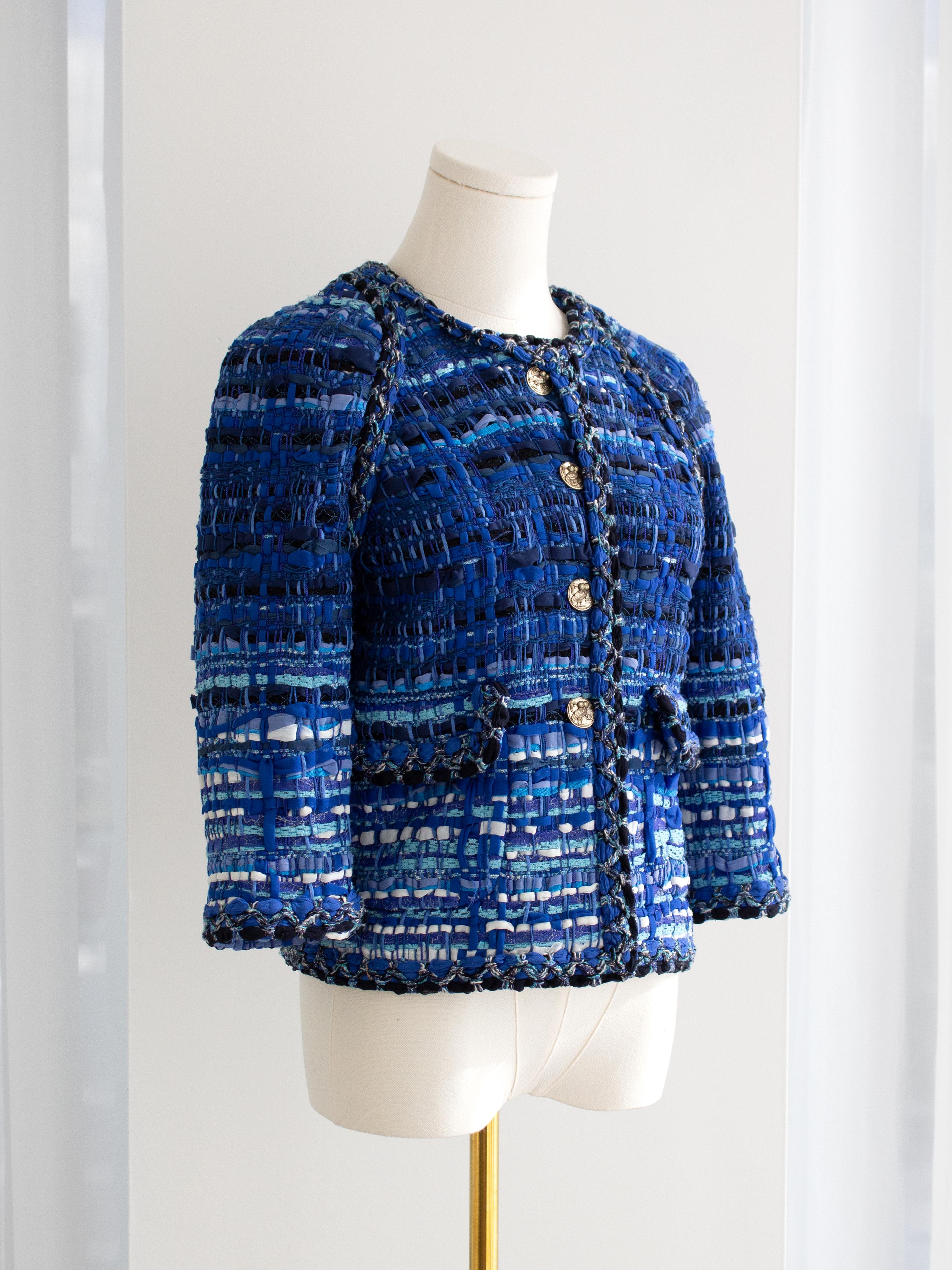 Chanel Cruise 2018 Greece Blue Gold Owl Lesage Fantasy Tweed 18C Jacket 2