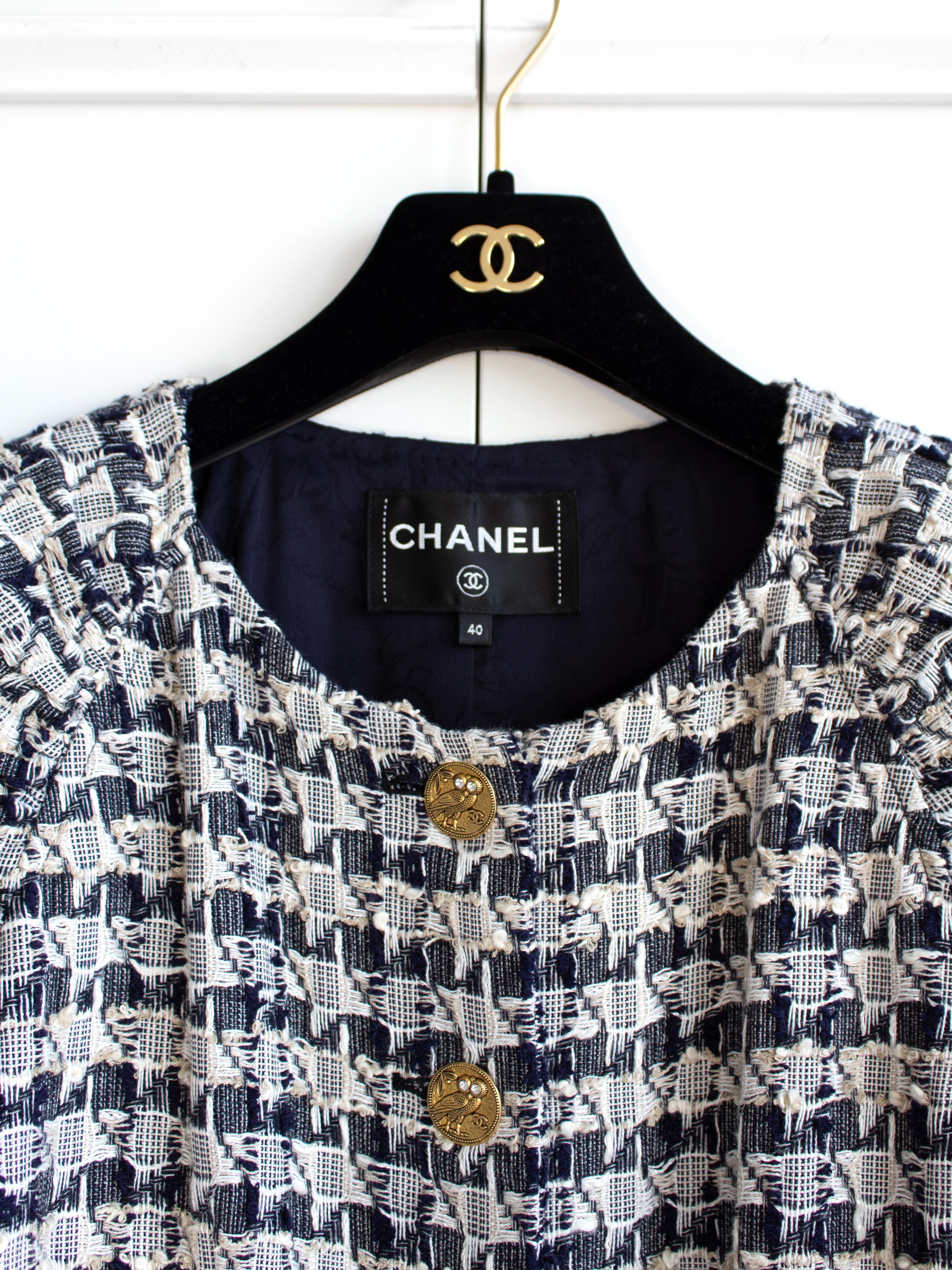 Chanel Cruise 2018 Greece Grey Navy Tweed Gold Owl Coin 18C Mini Dress 2