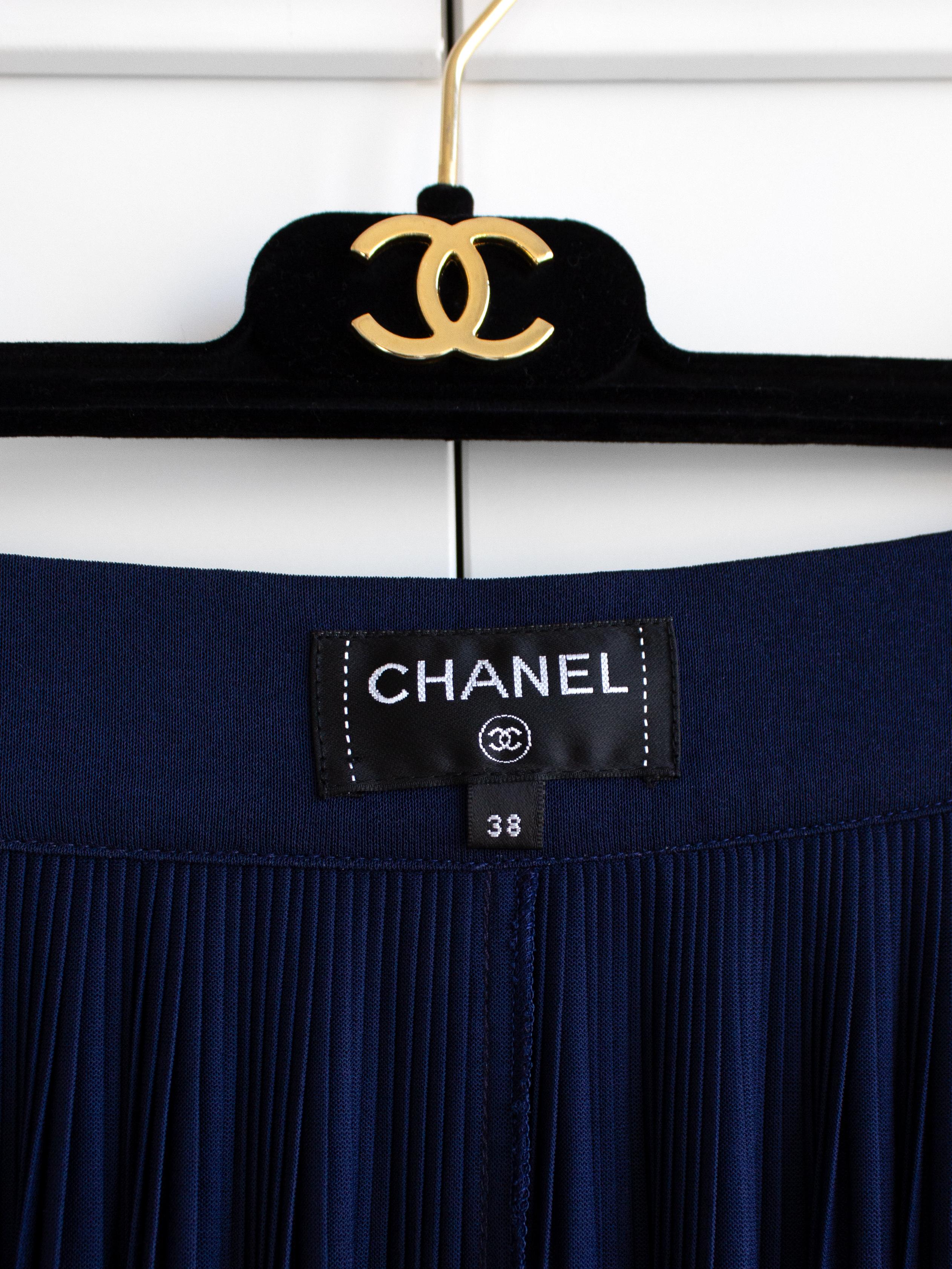 Chanel Cruise 2018 Greece Navy Blue Pleated 18C Palazzo Pants For Sale 2