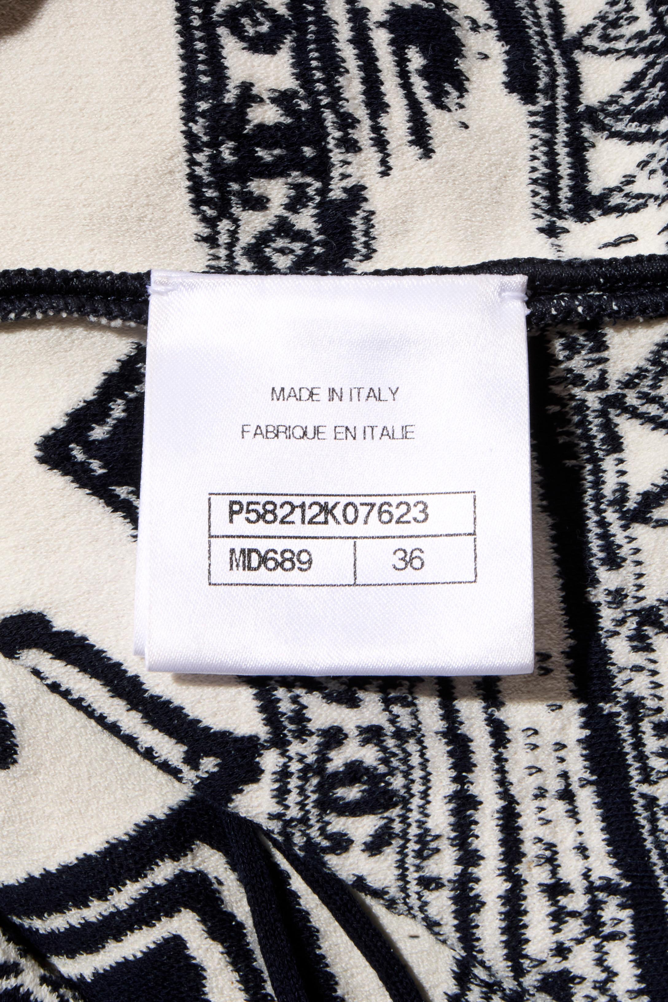 Chanel Cruise 2018 Greek Odyssey Runway Knit Dress FR 36 For Sale 5