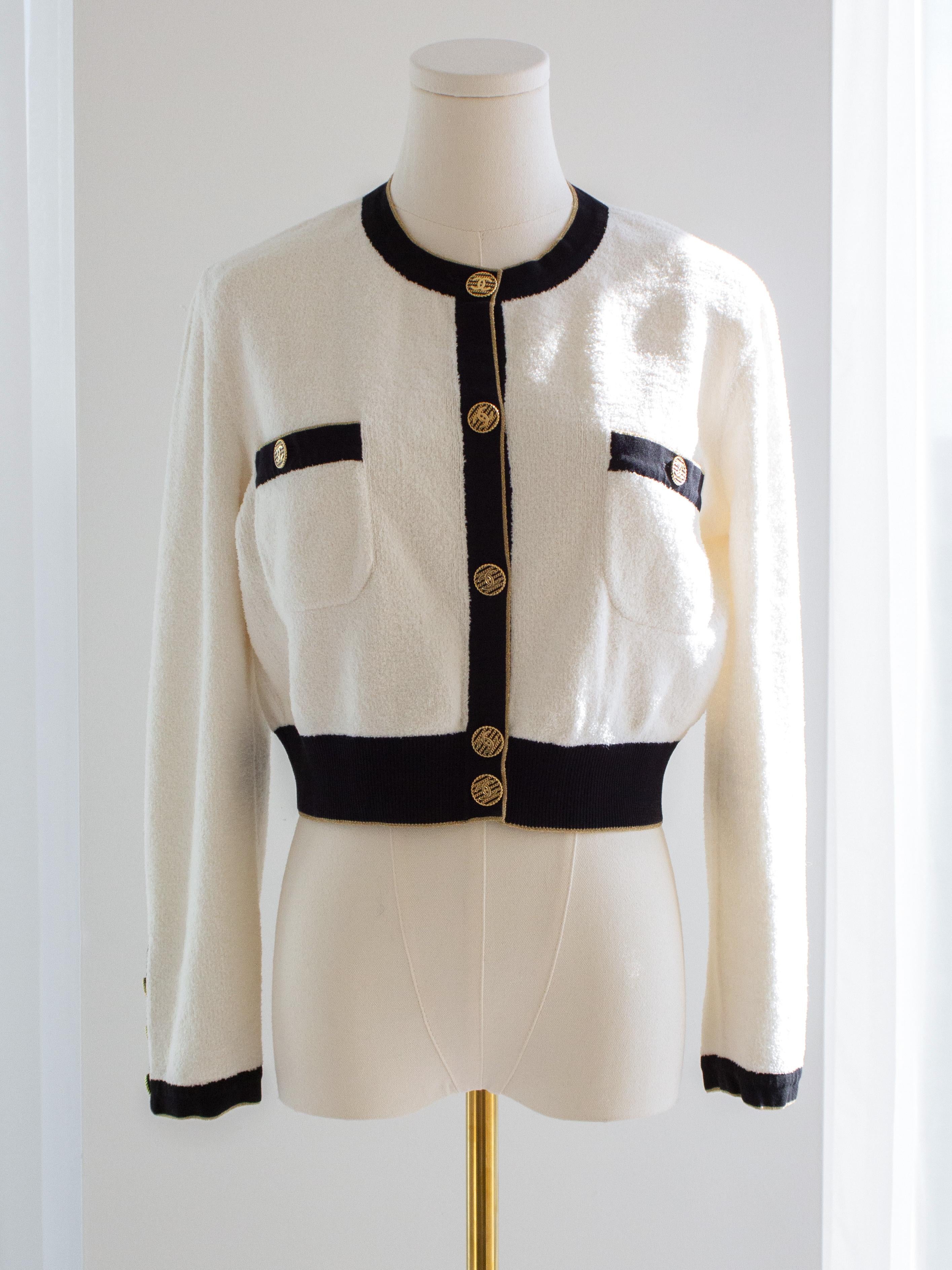 Chanel Cruise 2019 La Pausa White Black Gold Terry 19C Cardigan Jacket In Good Condition In Jersey City, NJ